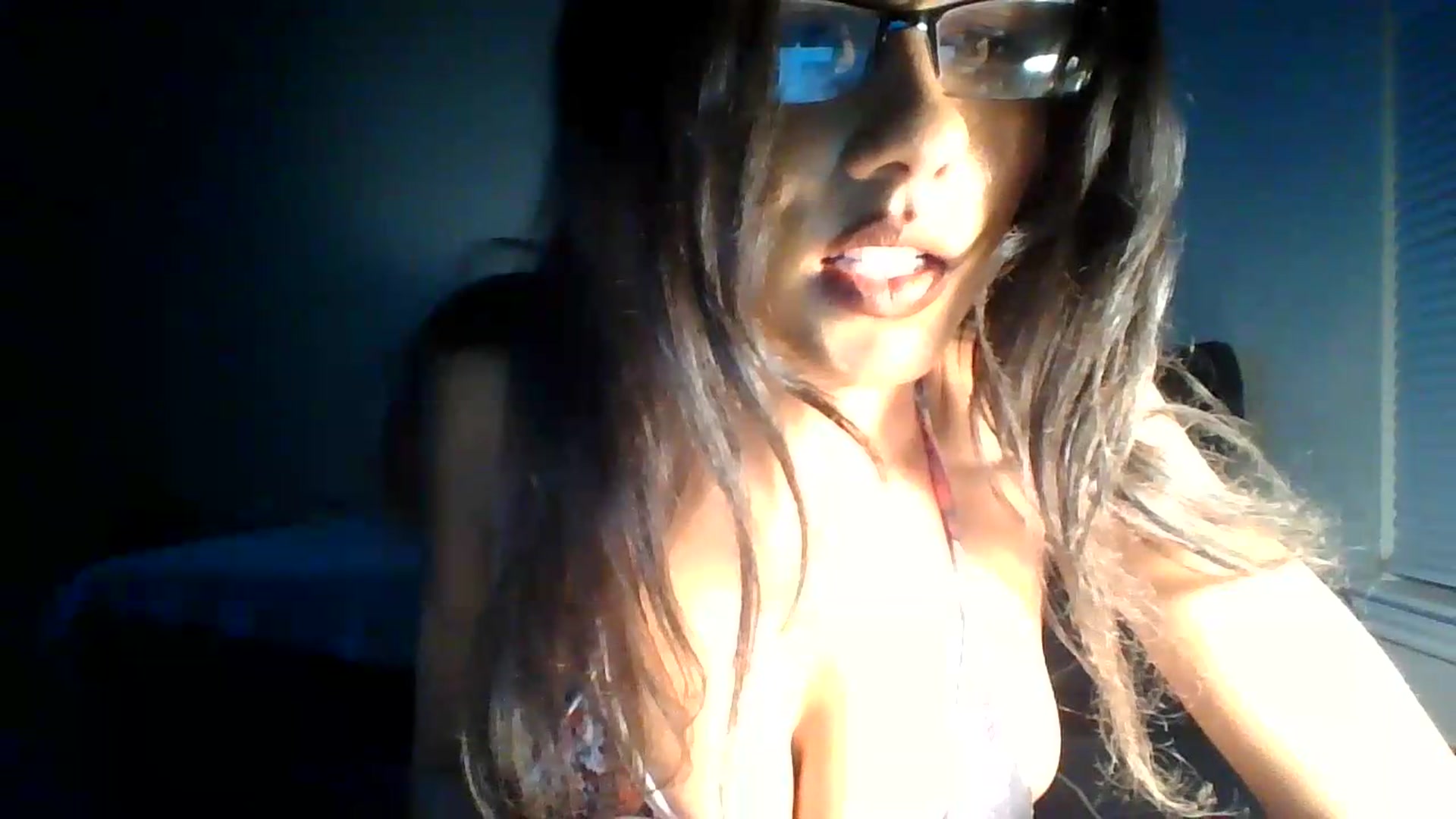 Gallery image thumbnail from Sweet_tartxo's myfreecams stream on, 09/07/2026, 06:06 image 15 of 20
