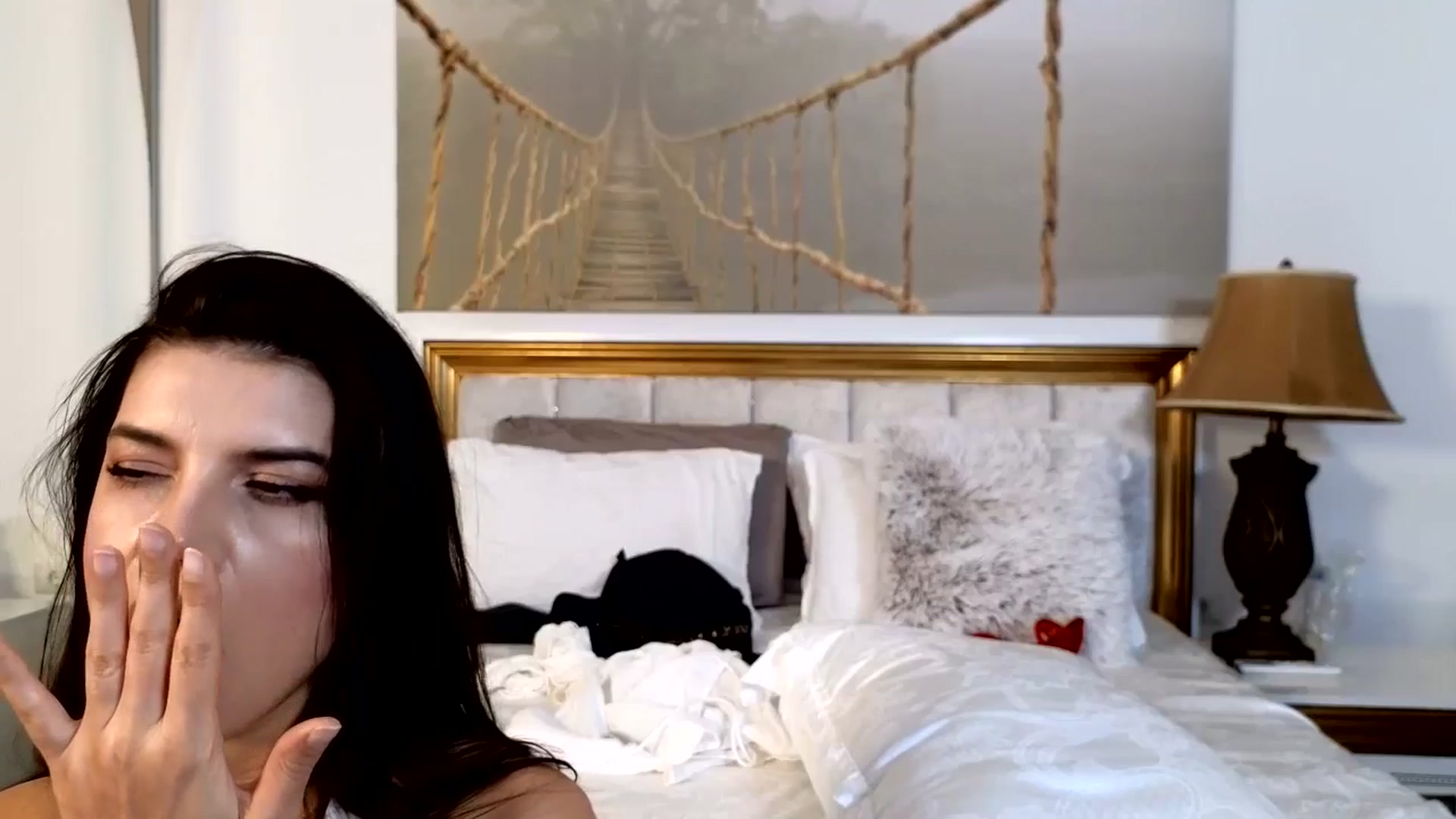 Gallery image thumbnail from SweetandDevil's myfreecams stream on, 03/20/2026, 22:15 image 17 of 20