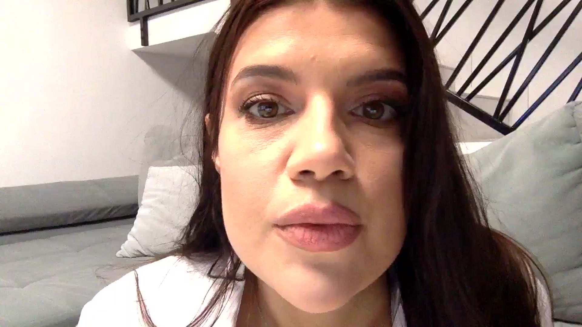Gallery image thumbnail from SweetandDevil's myfreecams stream on, 04/22/2026, 04:10 image 3 of 20