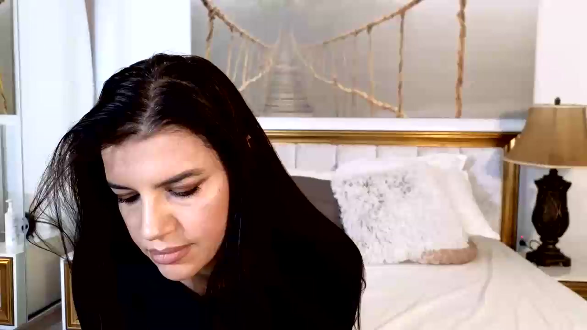 Gallery image thumbnail from SweetandDevil's myfreecams stream on, 08/17/2026, 11:36 image 7 of 20