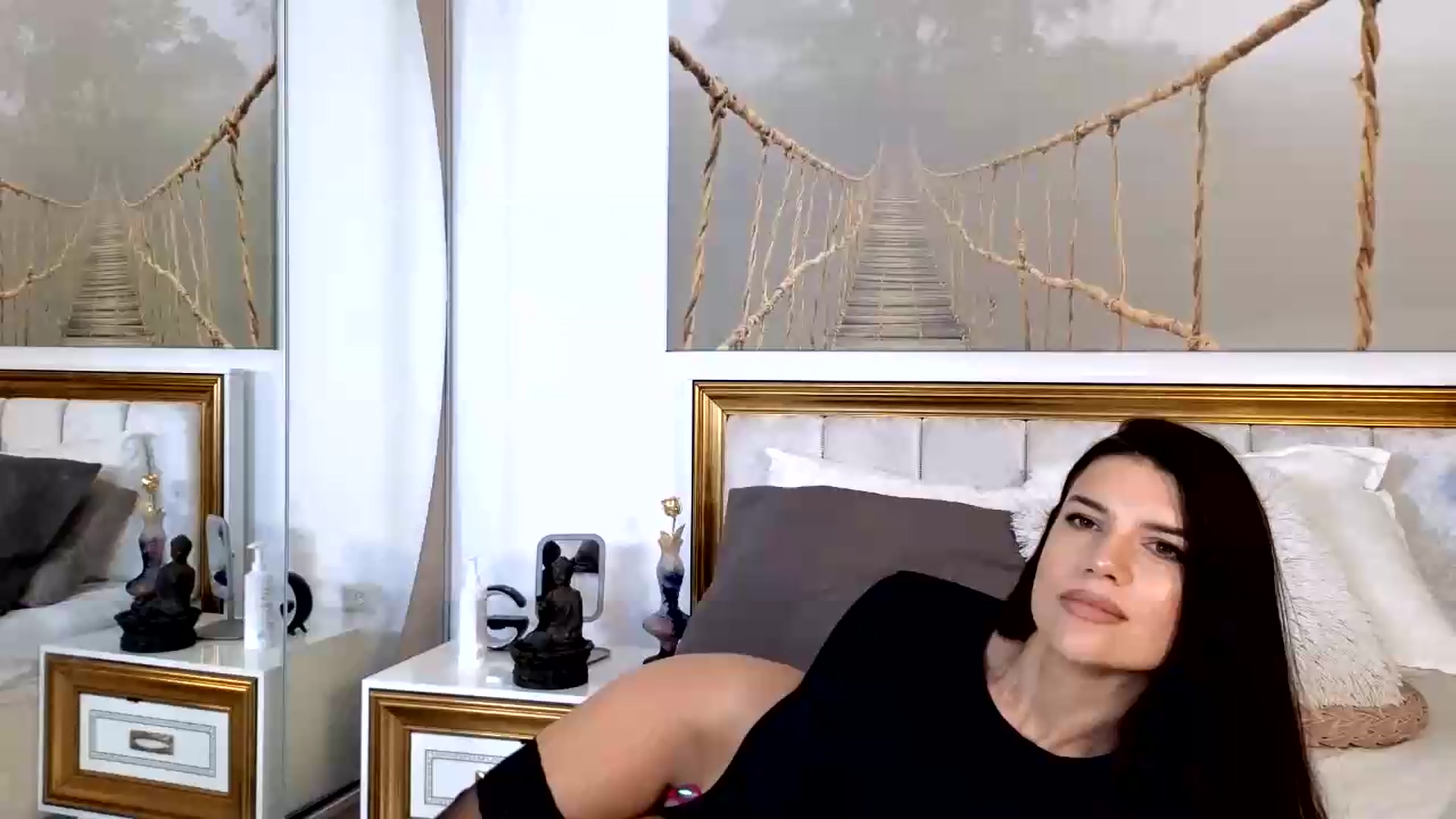 Gallery image thumbnail from SweetandDevil's myfreecams stream on, 08/17/2026, 12:14 image 6 of 20