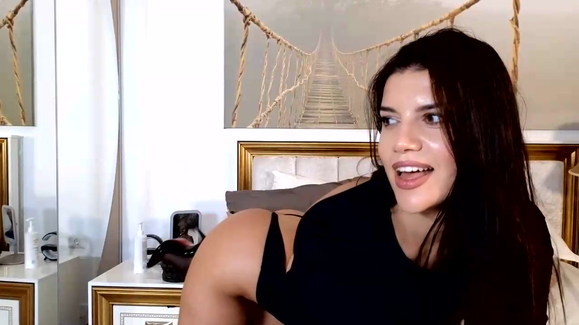 Gallery image thumbnail from SweetandDevil's myfreecams stream on, 08/17/2026, 17:38 image 3 of 20