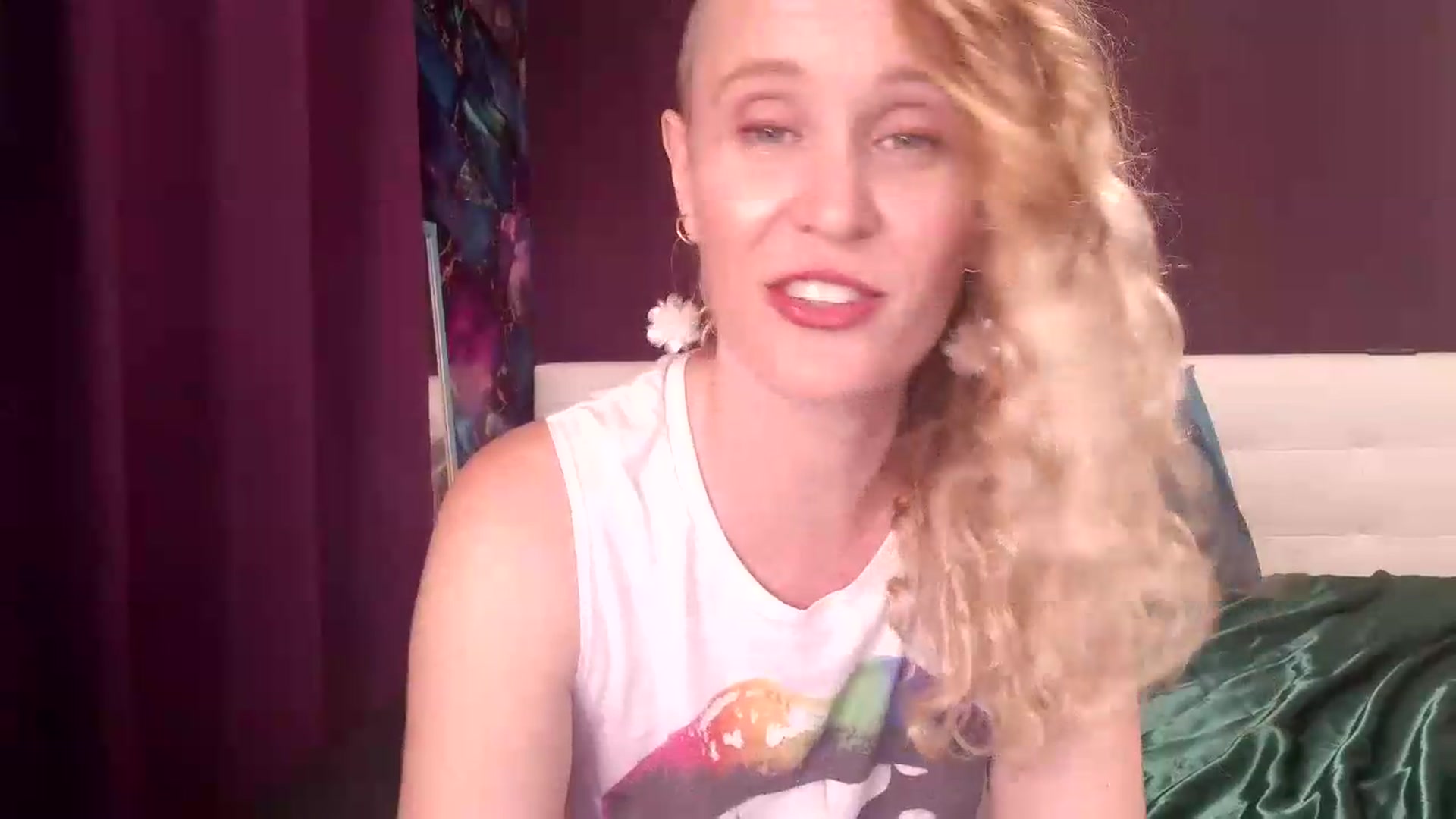 Gallery image thumbnail from SweetandNasty's myfreecams stream on, 08/19/2026, 08:42 image 2 of 20
