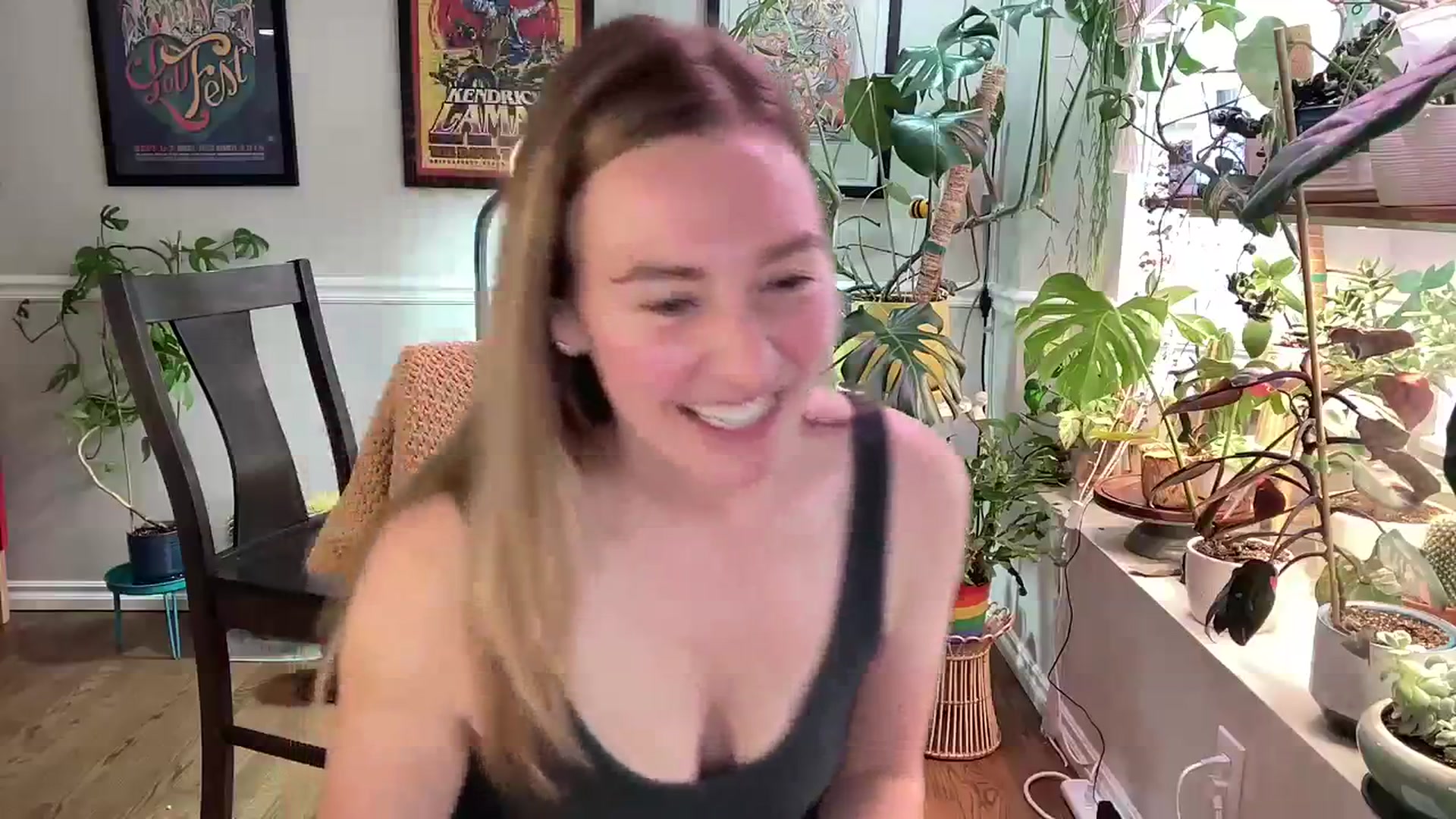 Gallery image thumbnail from SweetbratKate's myfreecams stream on, 04/10/2024, 14:17 image 10 of 20