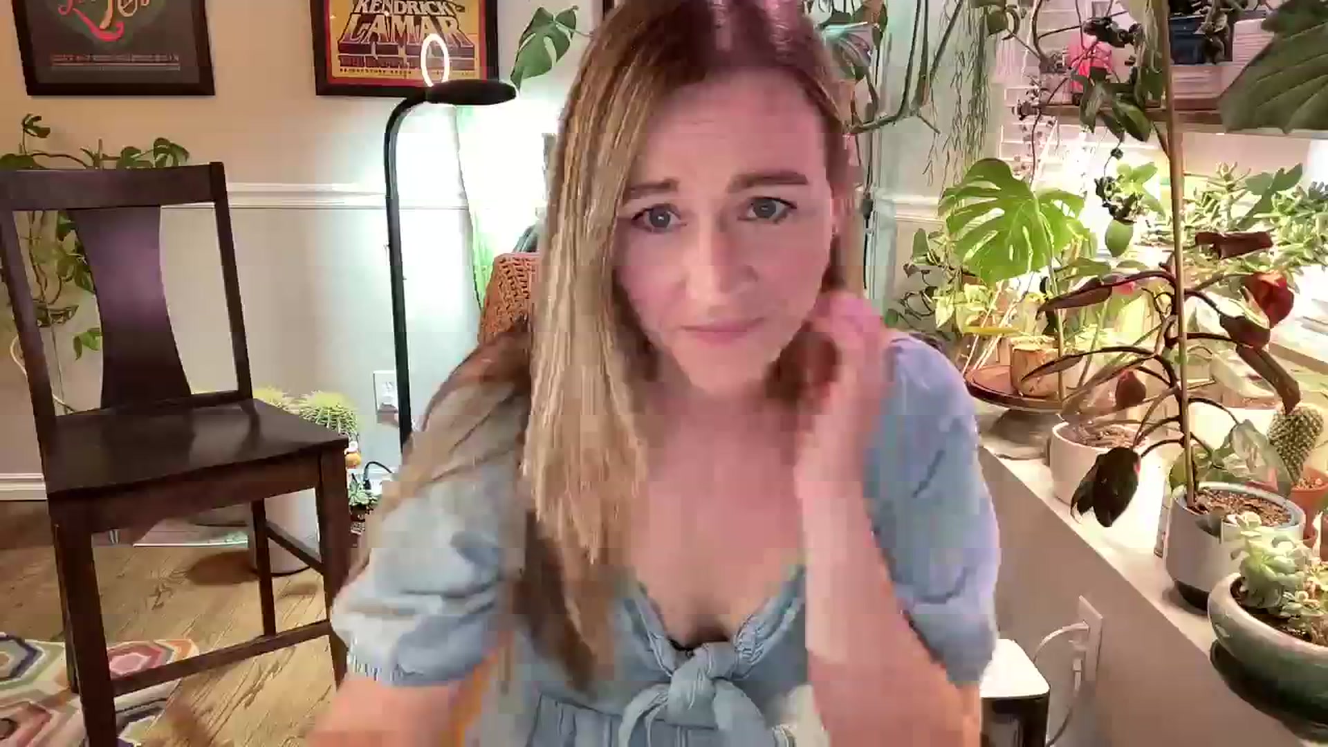 Gallery image thumbnail from SweetbratKate's myfreecams stream on, 04/13/2024, 24:25 image 1 of 20