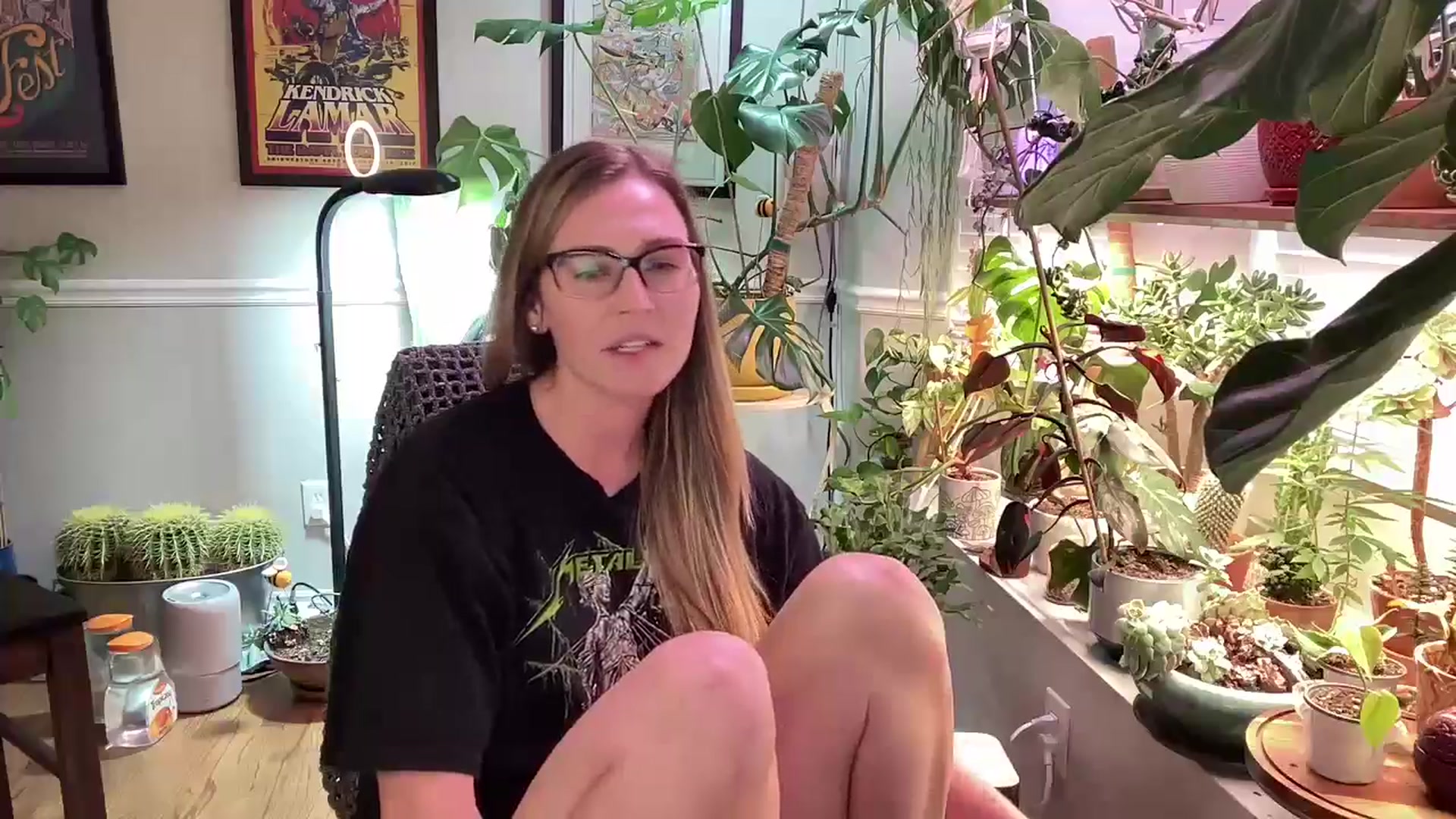 Gallery image thumbnail from SweetbratKate's myfreecams stream on, 04/20/2024, 23:14 image 16 of 20