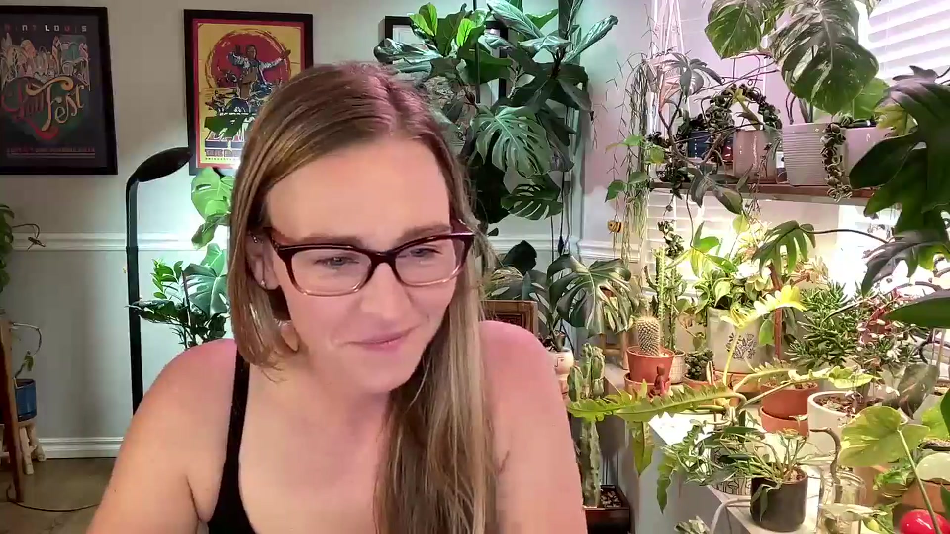 Gallery image thumbnail from SweetbratKate's myfreecams stream on, 05/04/2024, 24:01 image 15 of 20