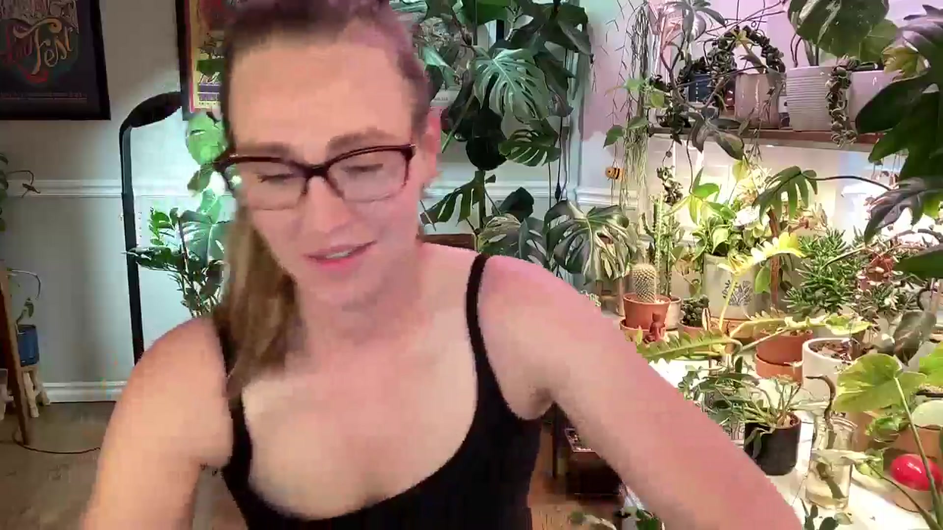 Gallery image thumbnail from SweetbratKate's myfreecams stream on, 05/04/2024, 02:17 image 8 of 20