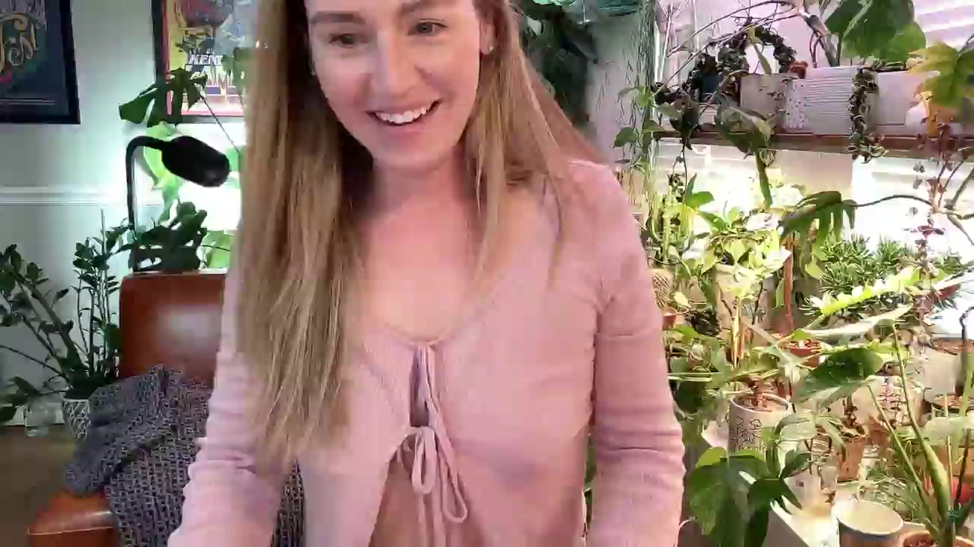 Gallery image thumbnail from SweetbratKate's myfreecams stream on, 06/07/2024, 20:26 image 15 of 20