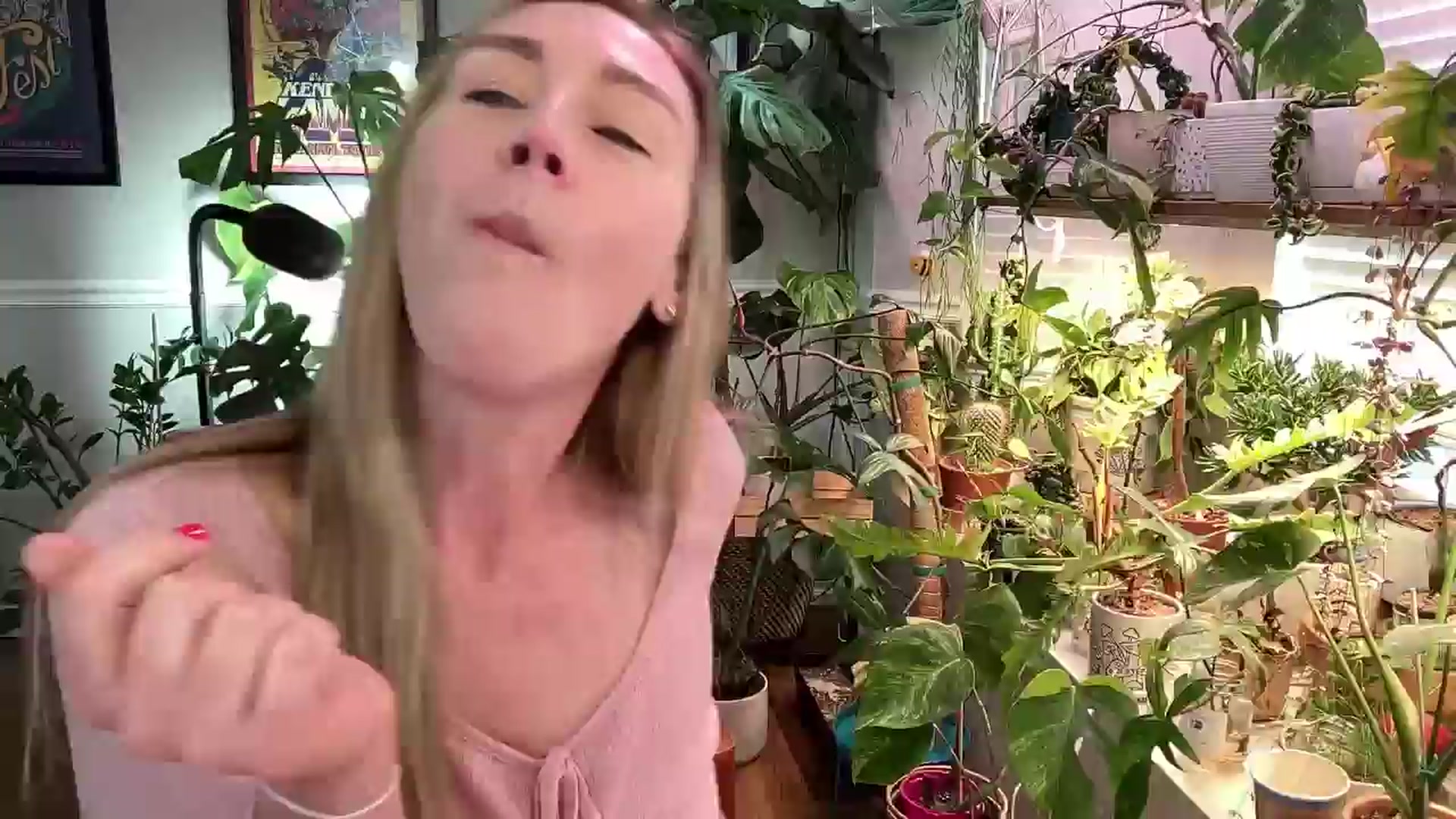 Gallery image thumbnail from SweetbratKate's myfreecams stream on, 06/07/2024, 20:26 image 1 of 20