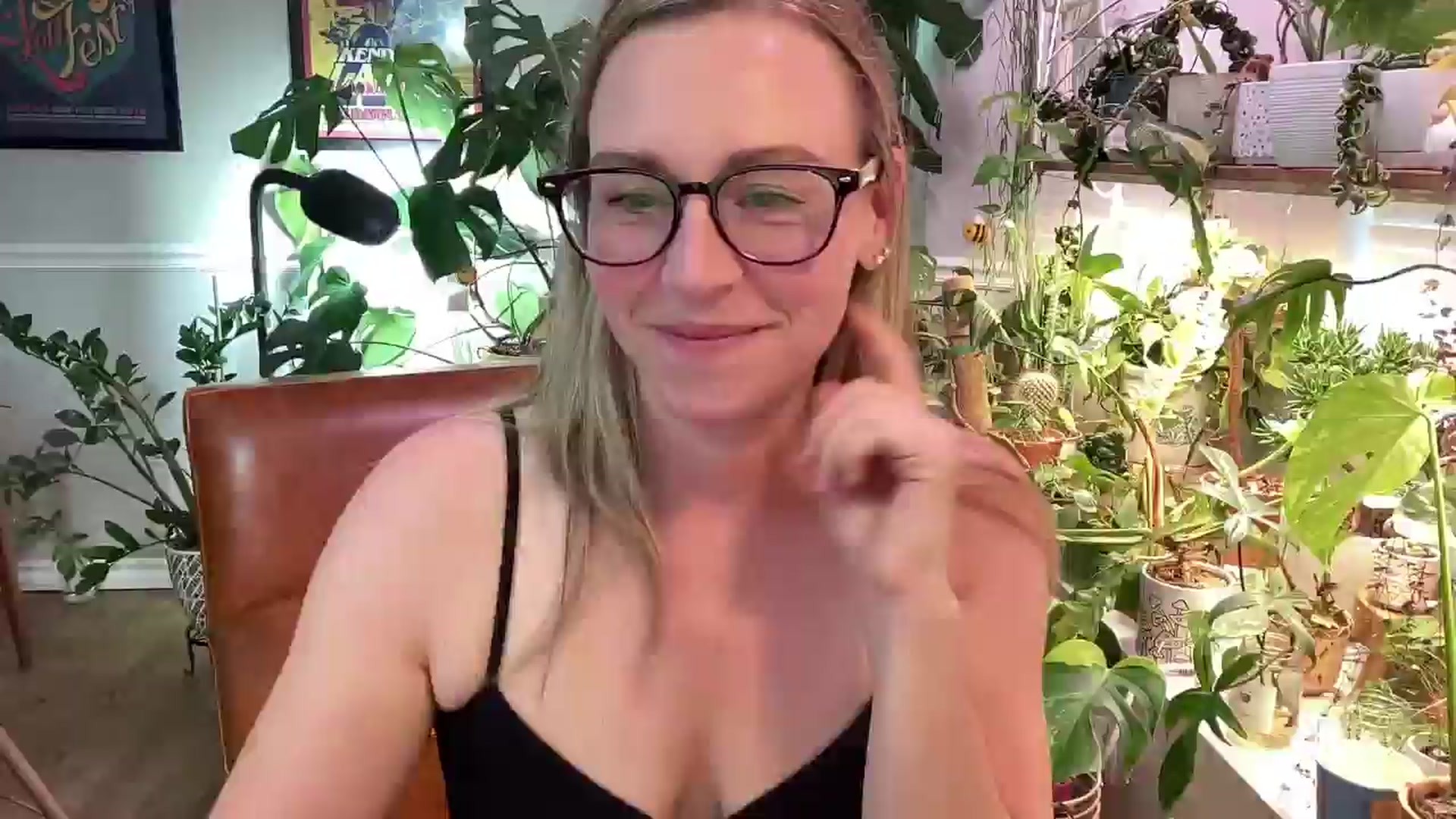 Gallery image thumbnail from SweetbratKate's myfreecams stream on, 06/11/2024, 03:41 image 8 of 20