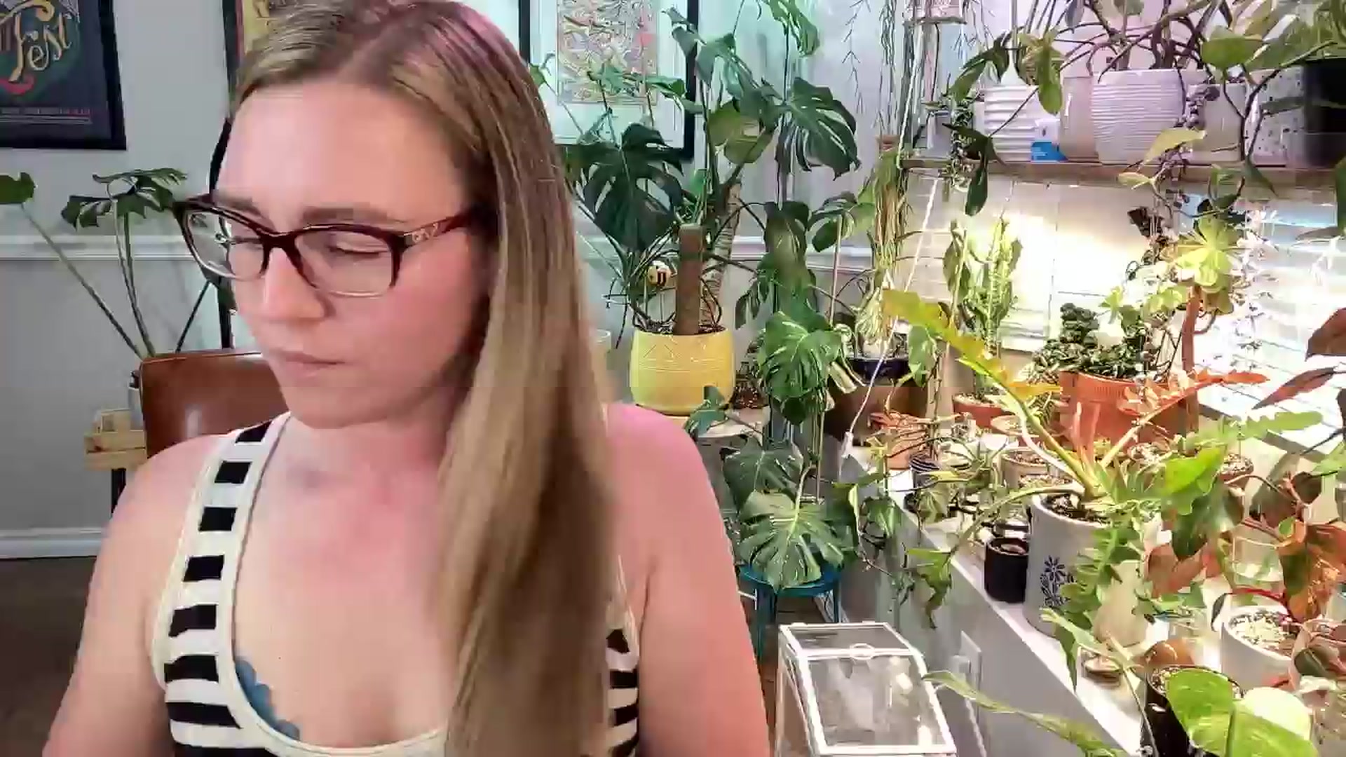 Gallery image thumbnail from SweetbratKate's myfreecams stream on, 06/24/2024, 03:01 image 9 of 20