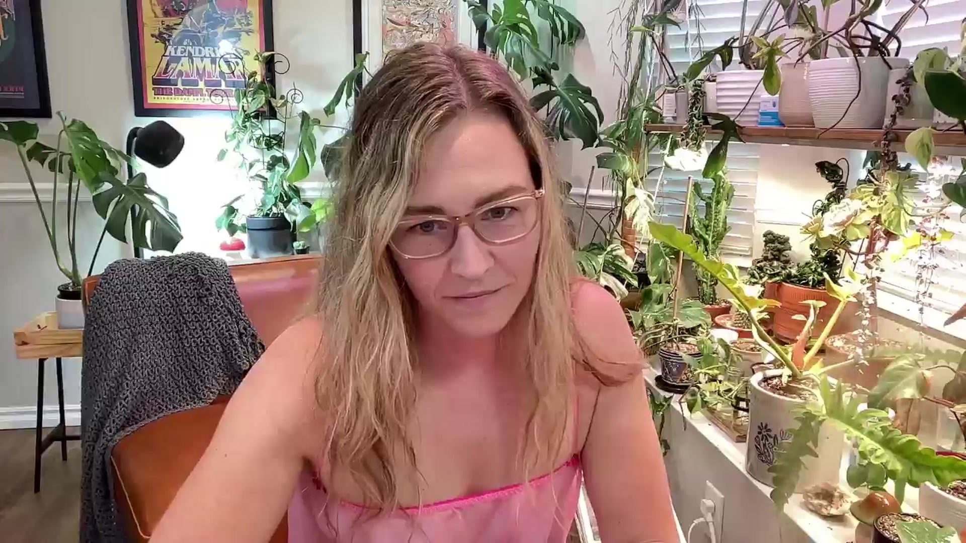 Gallery image thumbnail from SweetbratKate's myfreecams stream on, 07/15/2024, 21:29 image 8 of 20