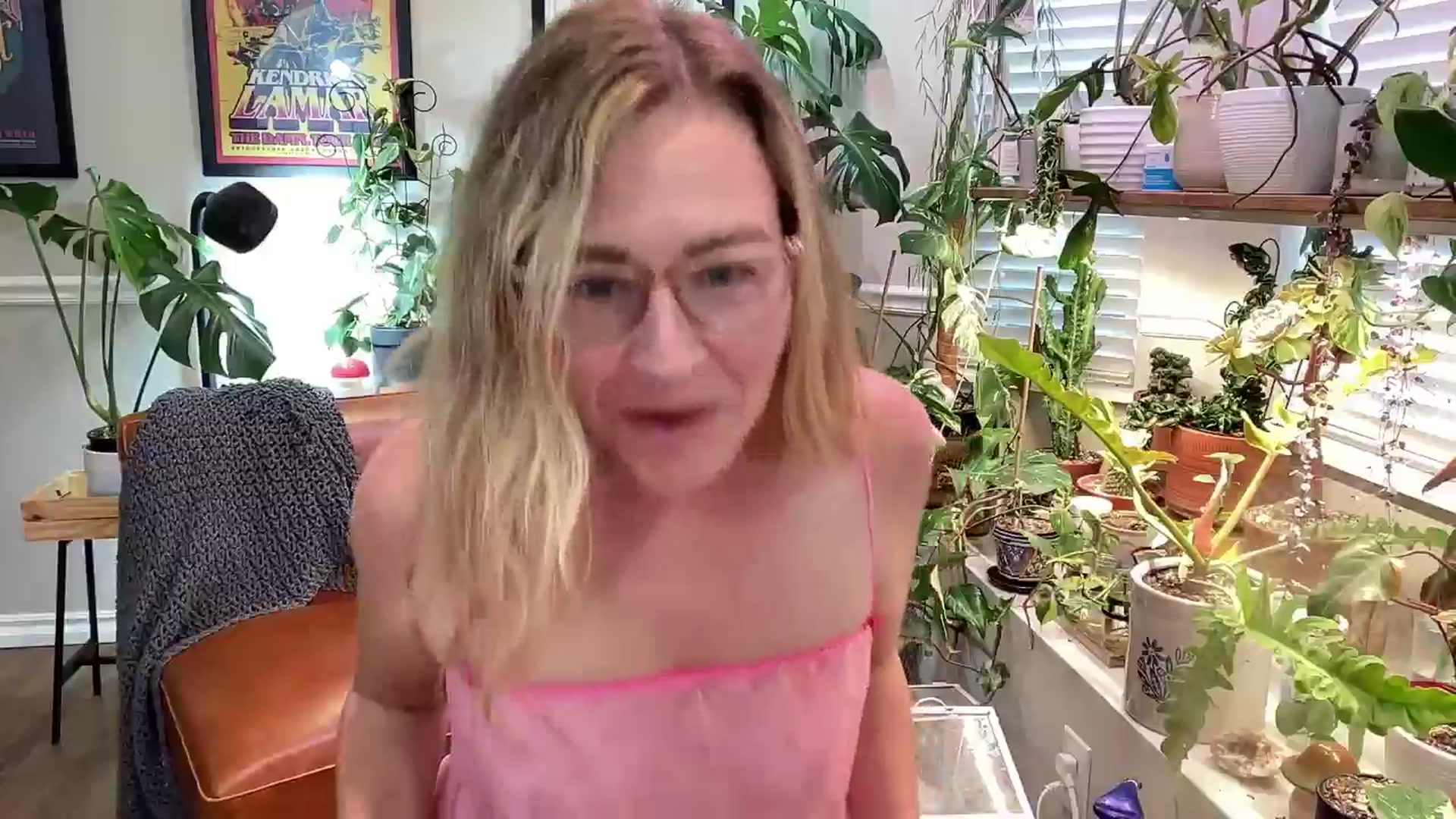 Gallery image thumbnail from SweetbratKate's myfreecams stream on, 07/15/2024, 21:29 image 12 of 20