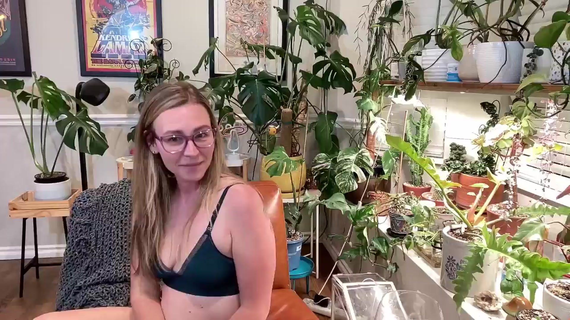 Gallery image thumbnail from SweetbratKate's myfreecams stream on, 07/17/2024, 03:46 image 15 of 20
