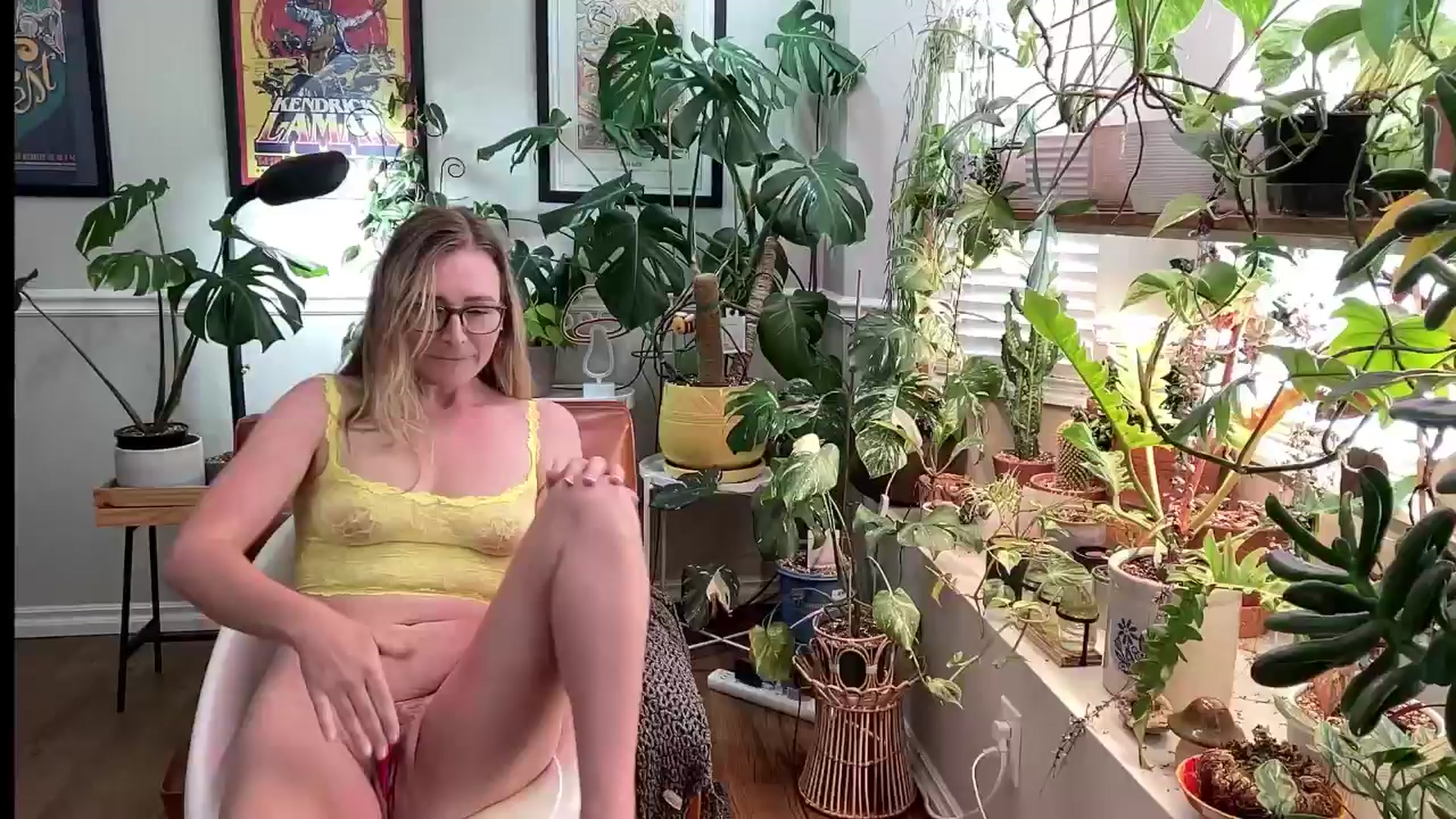 Gallery image thumbnail from SweetbratKate's myfreecams stream on, 09/08/2024, 17:45 image 18 of 20