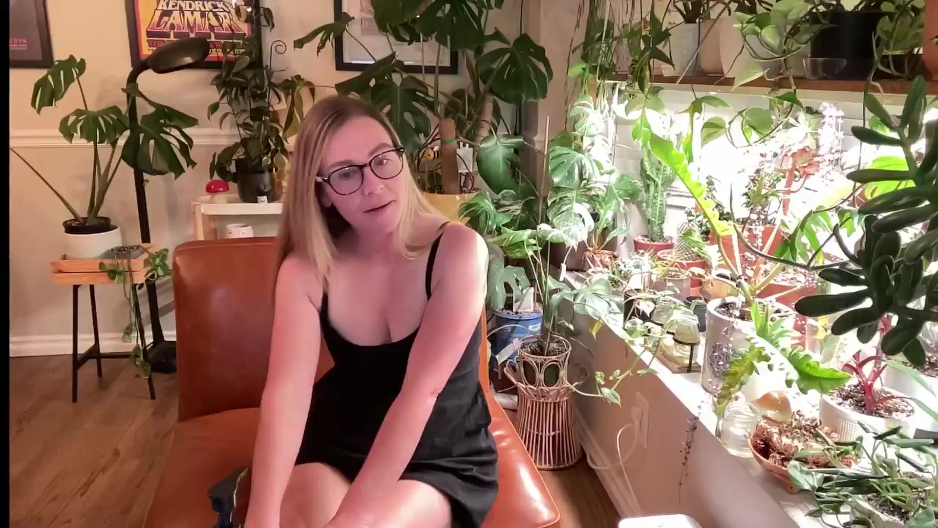 Gallery image thumbnail from SweetbratKate's myfreecams stream on, 09/16/2024, 06:04 image 15 of 20