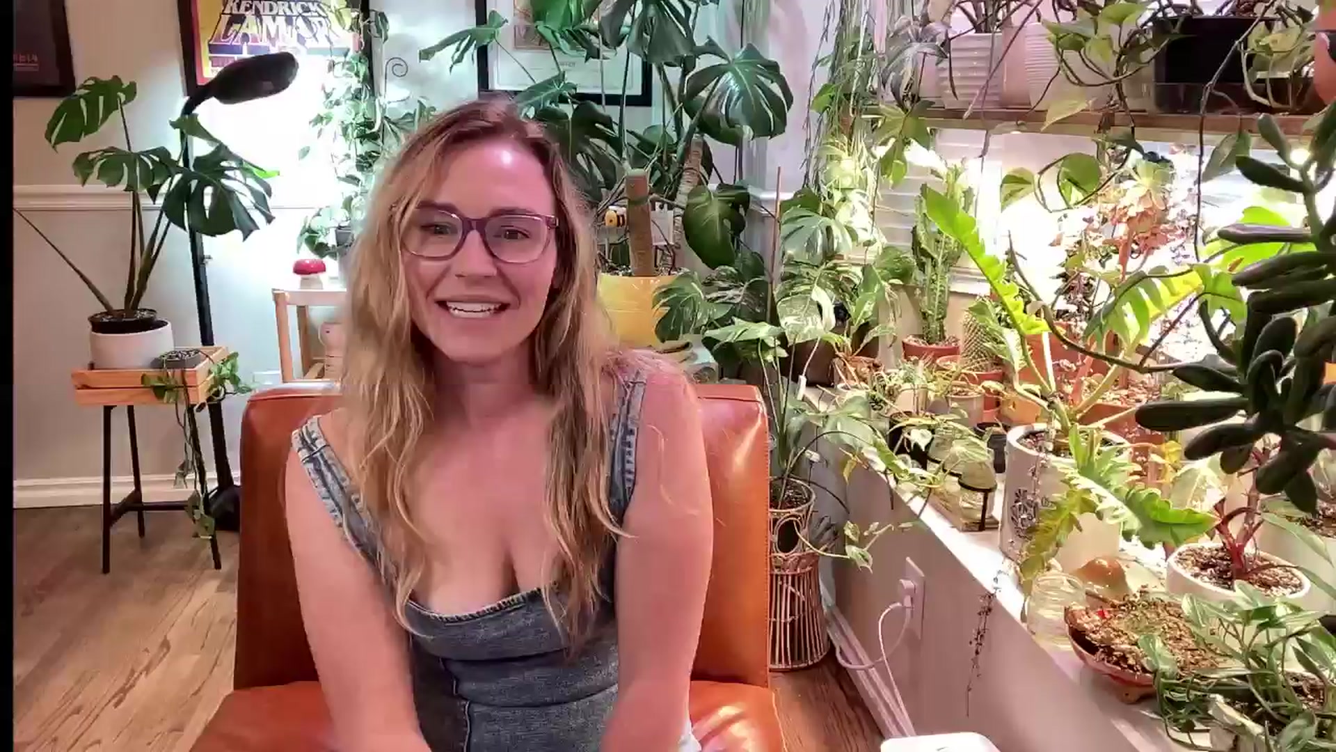 Gallery image thumbnail from SweetbratKate's myfreecams stream on, 09/17/2024, 05:57 image 16 of 20