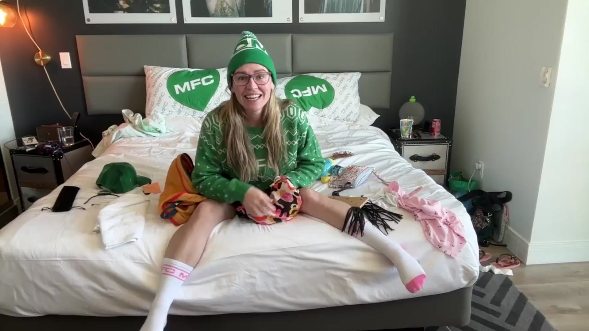 Gallery image thumbnail from SweetbratKate's myfreecams stream on, 09/24/2024, 22:04 image 13 of 20