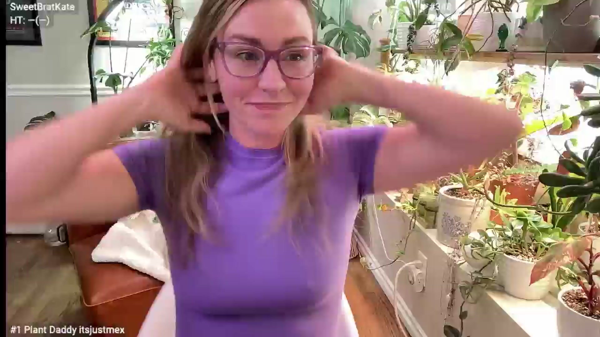 Gallery image thumbnail from SweetbratKate's myfreecams stream on, 10/15/2024, 16:40 image 2 of 20
