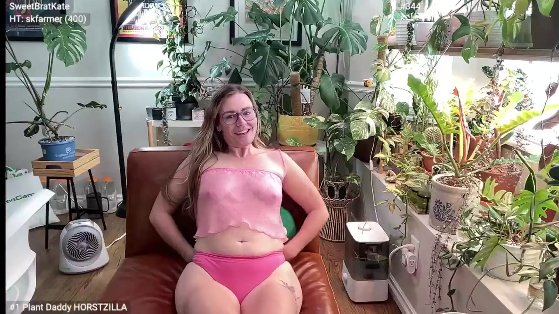 Gallery image thumbnail from SweetbratKate's myfreecams stream on, 11/06/2024, 19:22 image 20 of 20