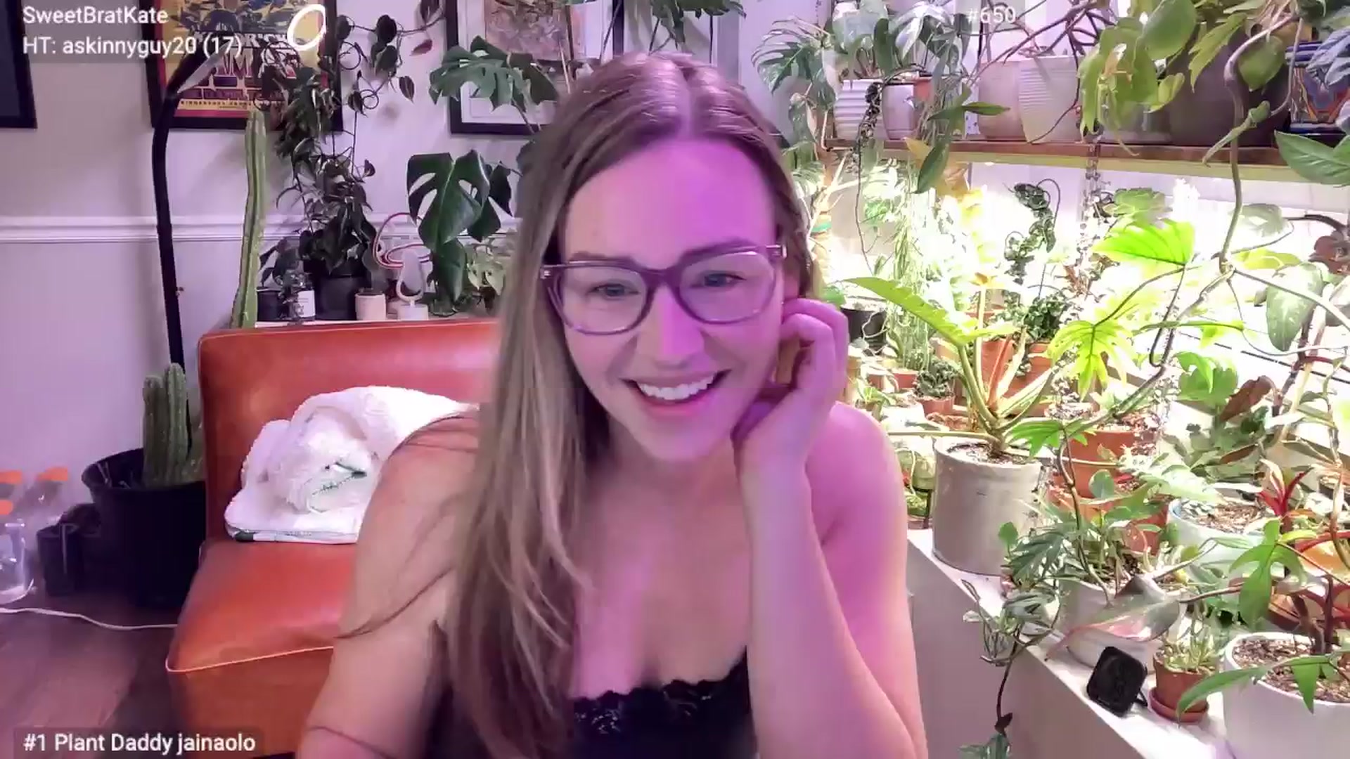 Gallery image thumbnail from SweetbratKate's myfreecams stream on, 11/25/2024, 05:18 image 5 of 20