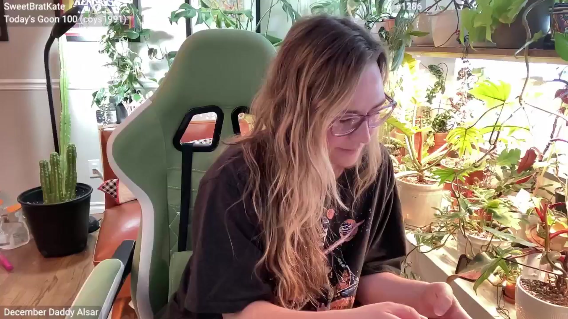 Gallery image thumbnail from SweetbratKate's myfreecams stream on, 12/10/2024, 17:08 image 7 of 20