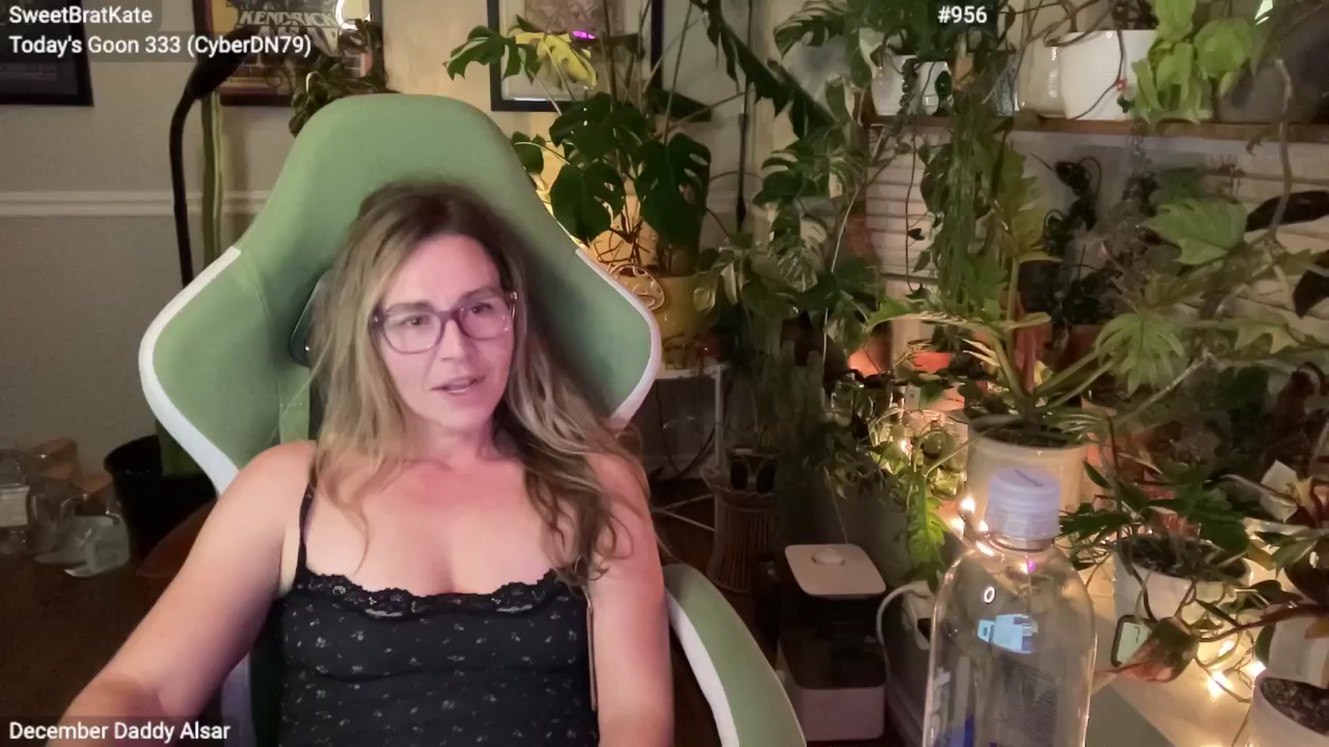 Gallery image thumbnail from SweetbratKate's myfreecams stream on, 12/13/2024, 03:36 image 20 of 20
