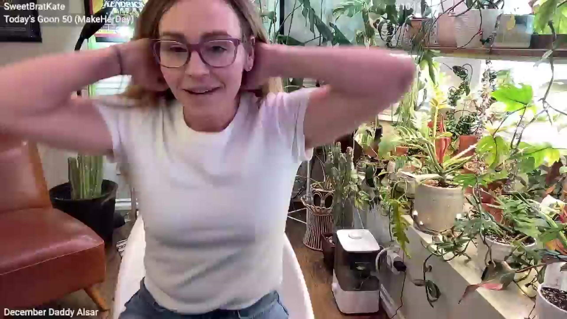 Gallery image thumbnail from SweetbratKate's myfreecams stream on, 12/15/2024, 20:10 image 7 of 20