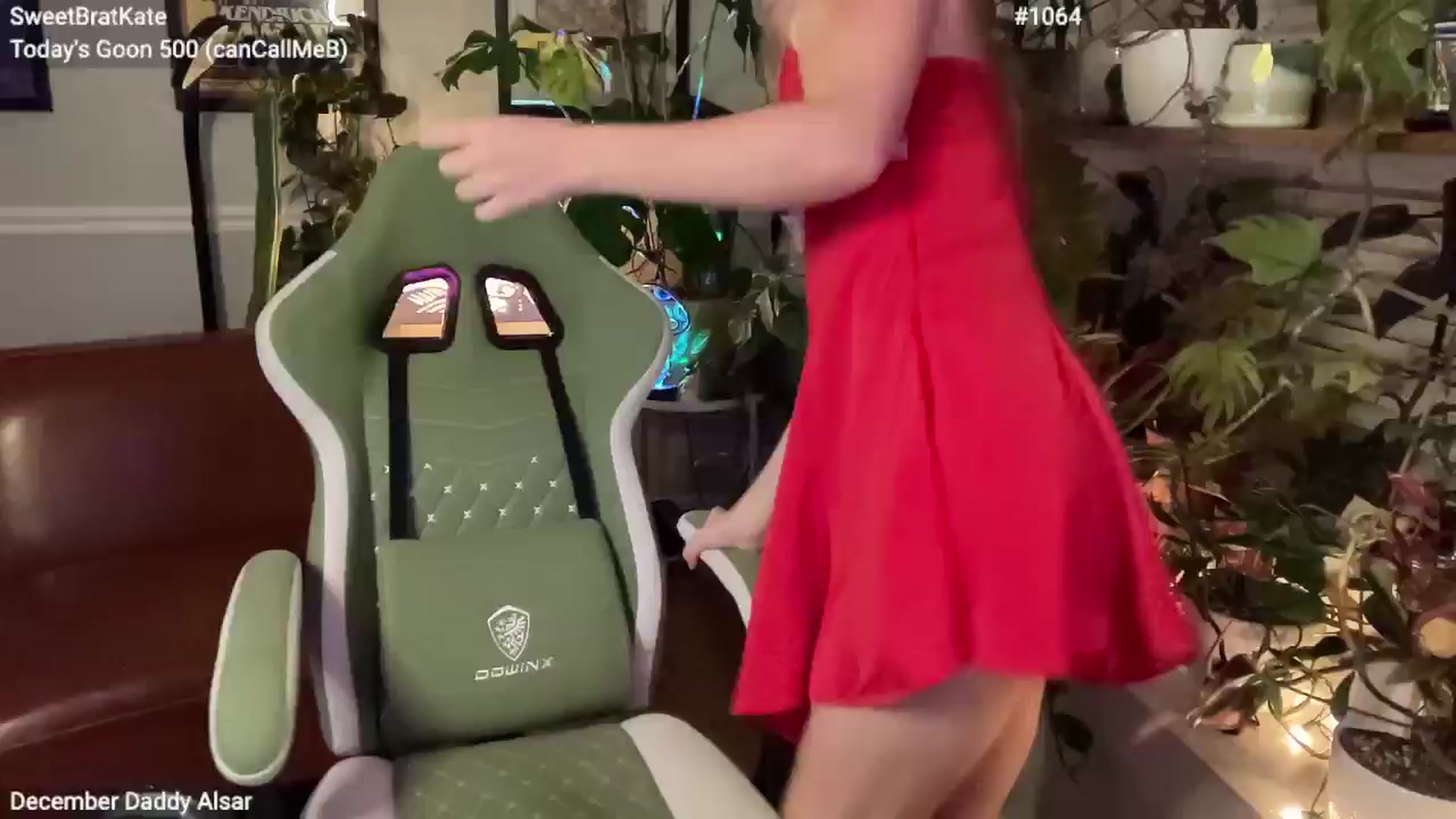 Gallery image thumbnail from SweetbratKate's myfreecams stream on, 12/19/2024, 04:51 image 13 of 20