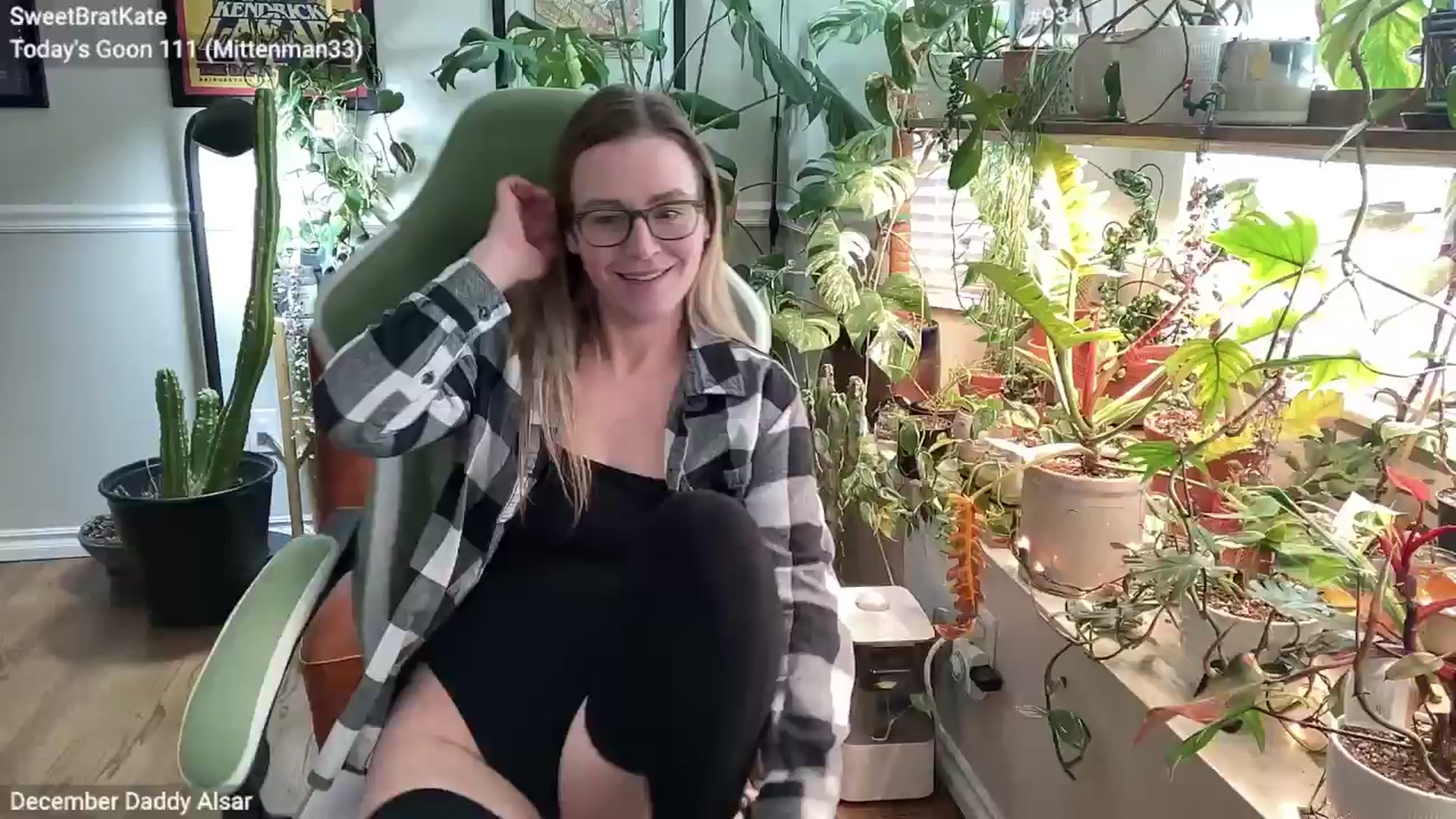 Gallery image thumbnail from SweetbratKate's myfreecams stream on, 12/19/2024, 16:55 image 11 of 20