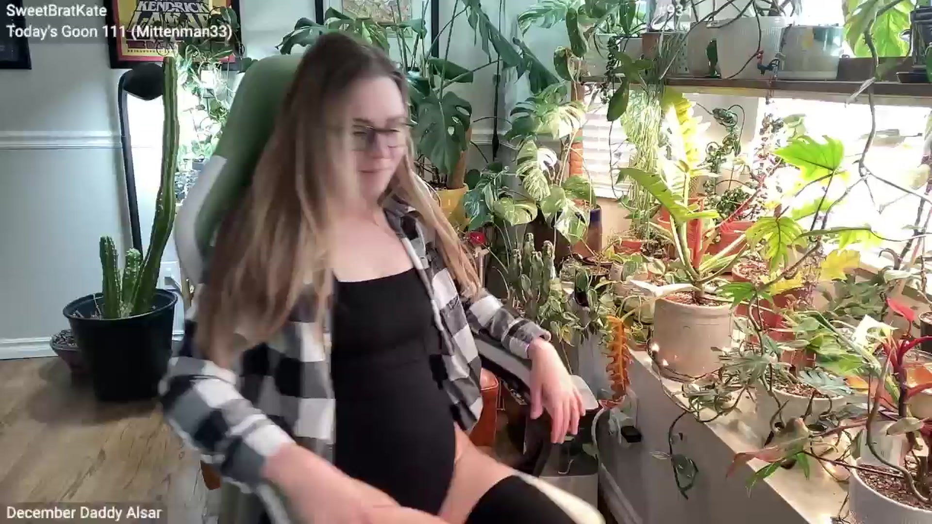 Gallery image thumbnail from SweetbratKate's myfreecams stream on, 12/19/2024, 16:55 image 10 of 20