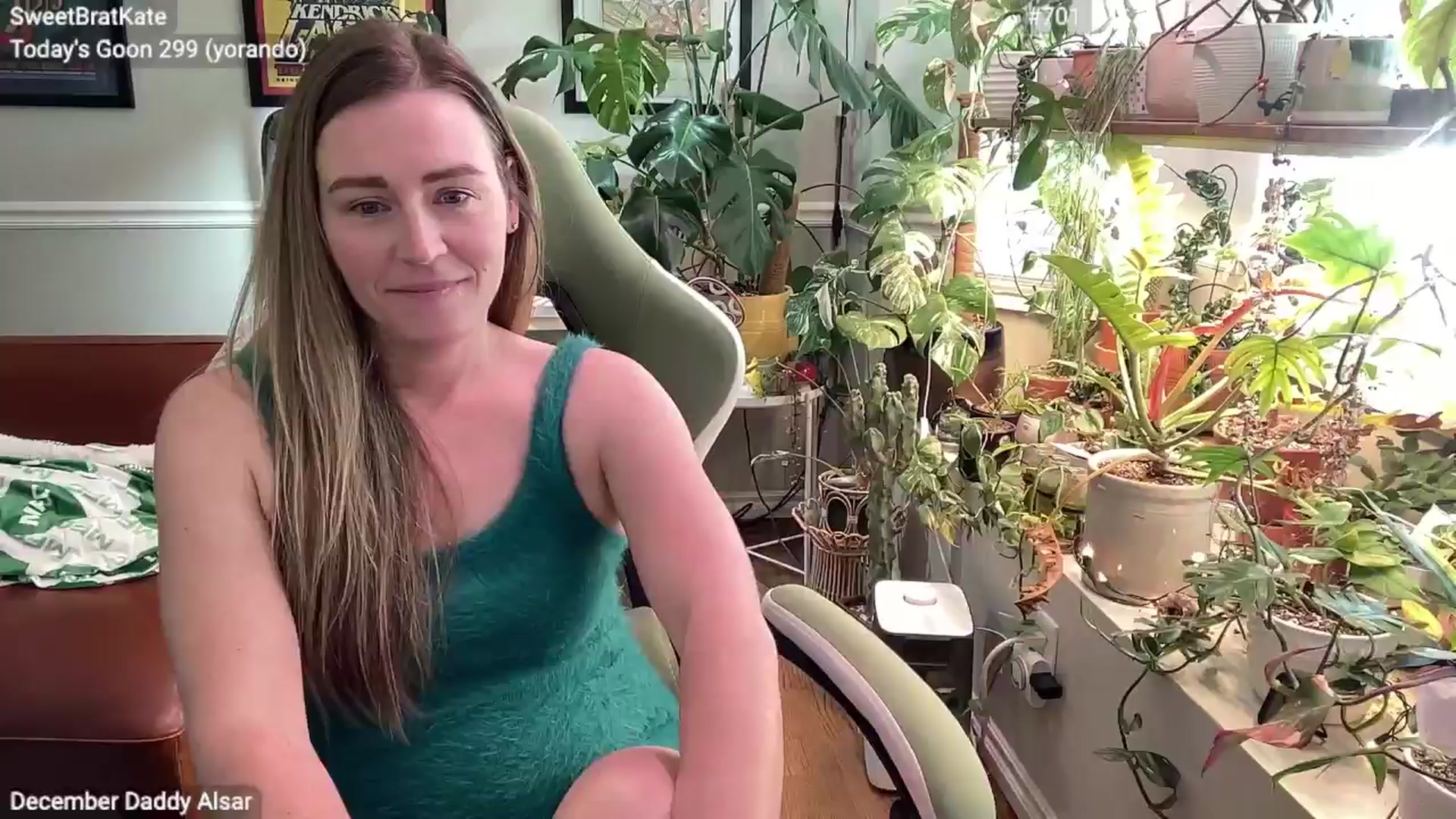 Gallery image thumbnail from SweetbratKate's myfreecams stream on, 12/23/2024, 19:19 image 13 of 20