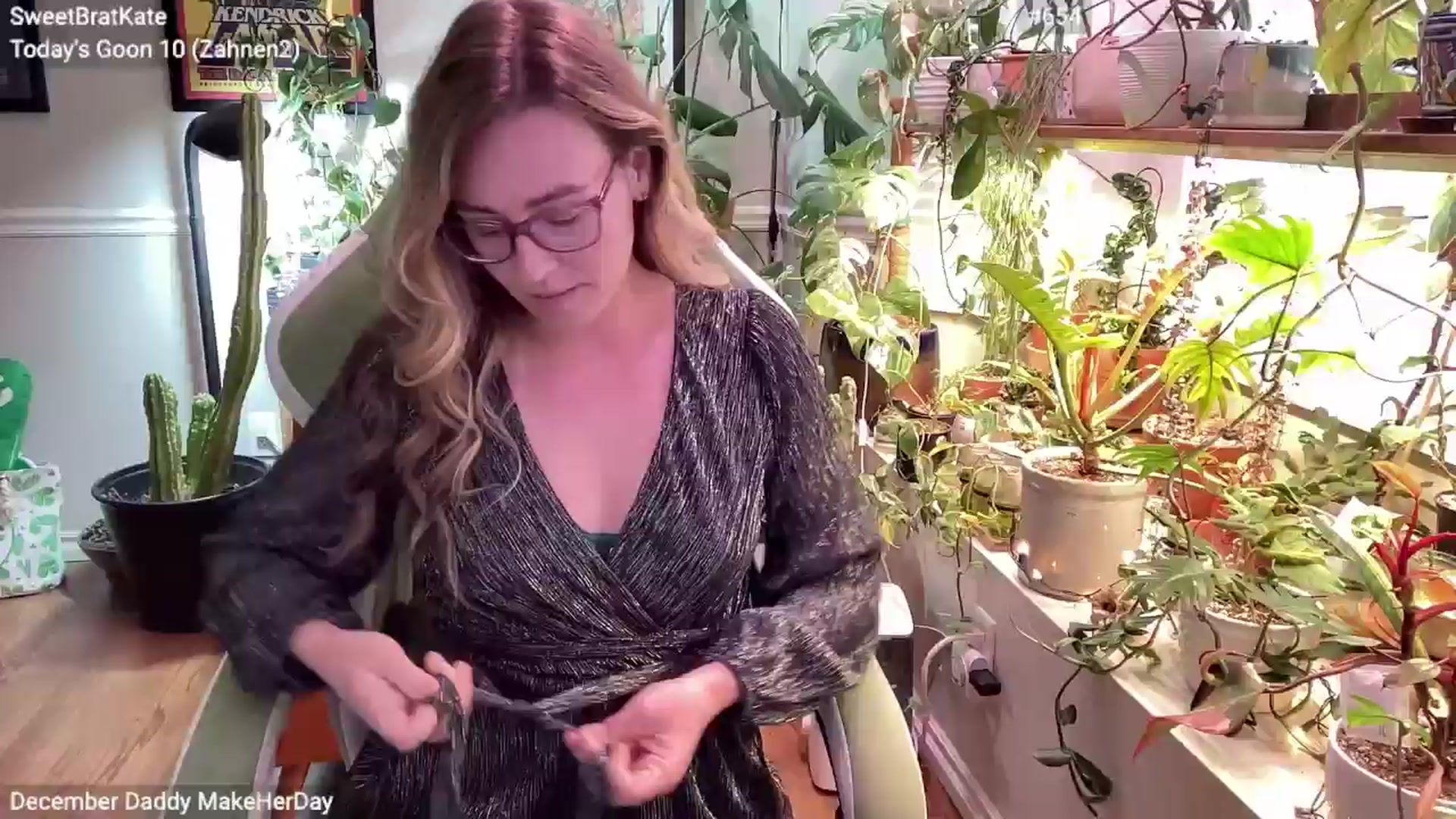 Gallery image thumbnail from SweetbratKate's myfreecams stream on, 12/25/2024, 18:28 image 10 of 20