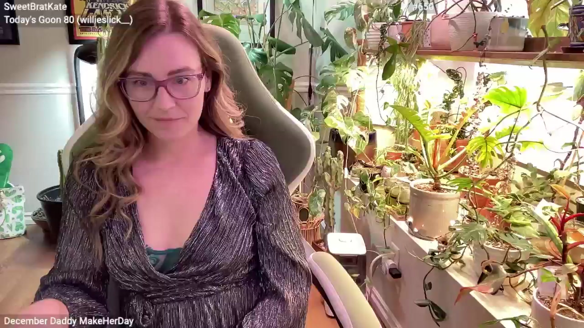 Gallery image thumbnail from SweetbratKate's myfreecams stream on, 12/25/2024, 21:42 image 1 of 20