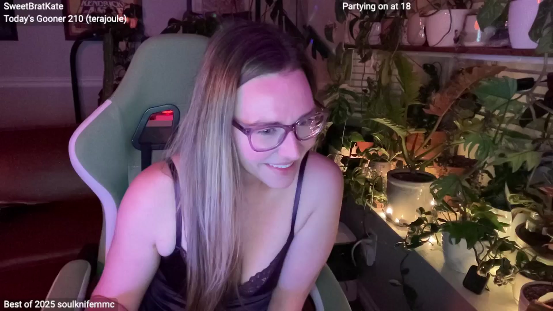 Gallery image thumbnail from SweetbratKate's myfreecams stream on, 01/04/2025, 07:06 image 7 of 20