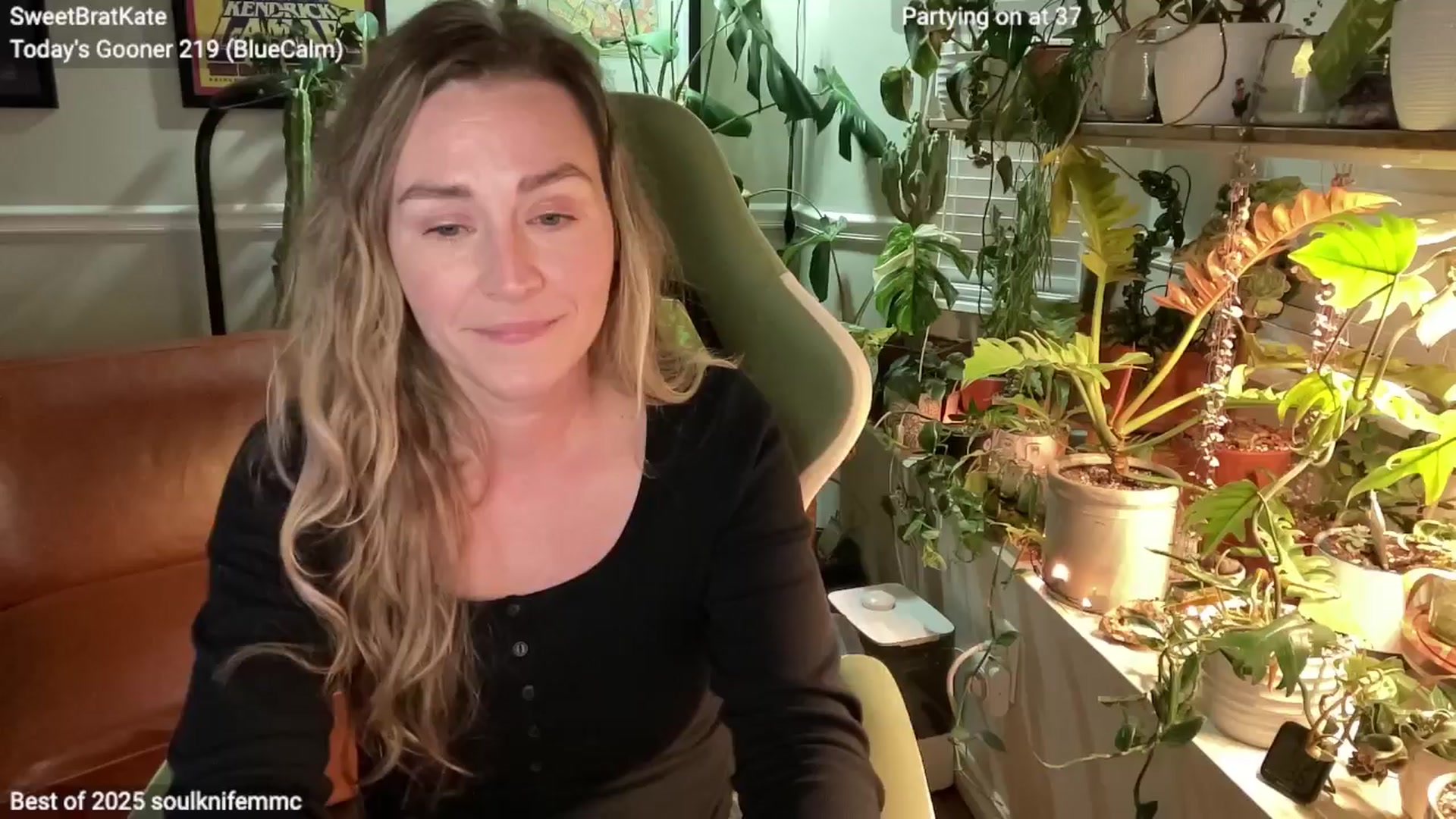 Gallery image thumbnail from SweetbratKate's myfreecams stream on, 01/06/2025, 04:01 image 4 of 20