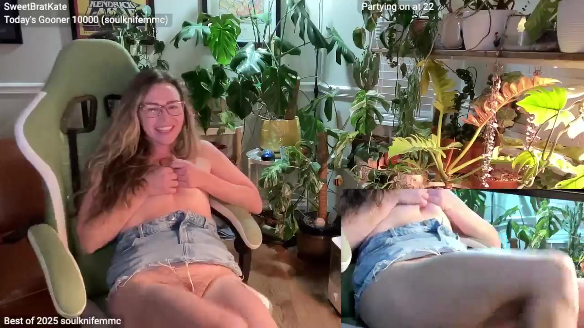 Gallery image thumbnail from SweetbratKate's myfreecams stream on, 01/06/2025, 05:08 image 7 of 20