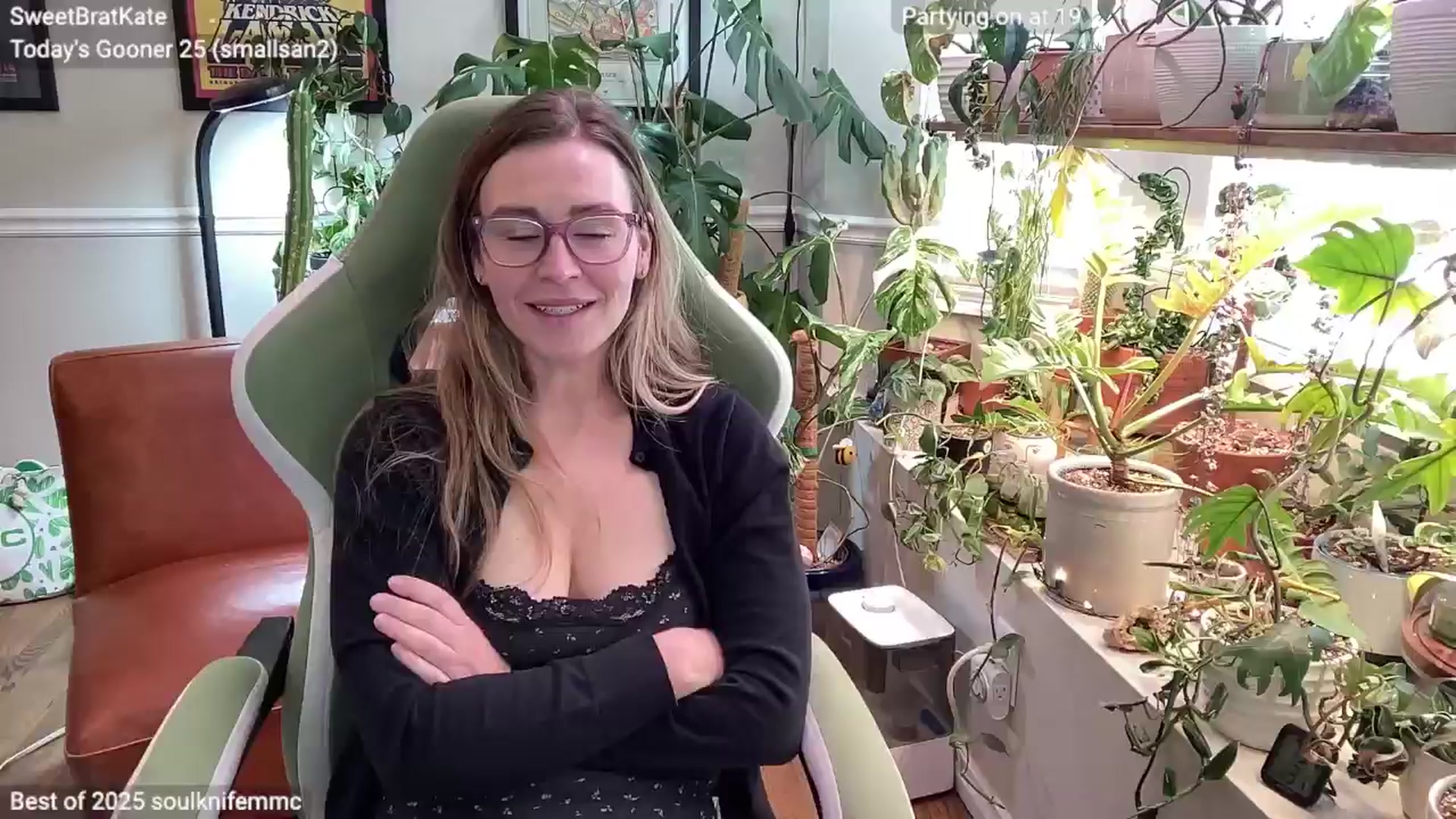 Gallery image thumbnail from SweetbratKate's myfreecams stream on, 01/06/2025, 17:40 image 14 of 20