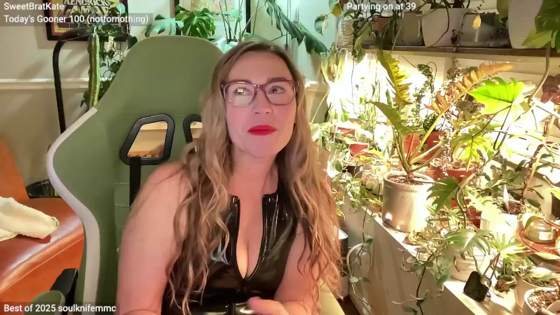 Gallery image thumbnail from SweetbratKate's myfreecams stream on, 01/11/2025, 03:40 image 12 of 20