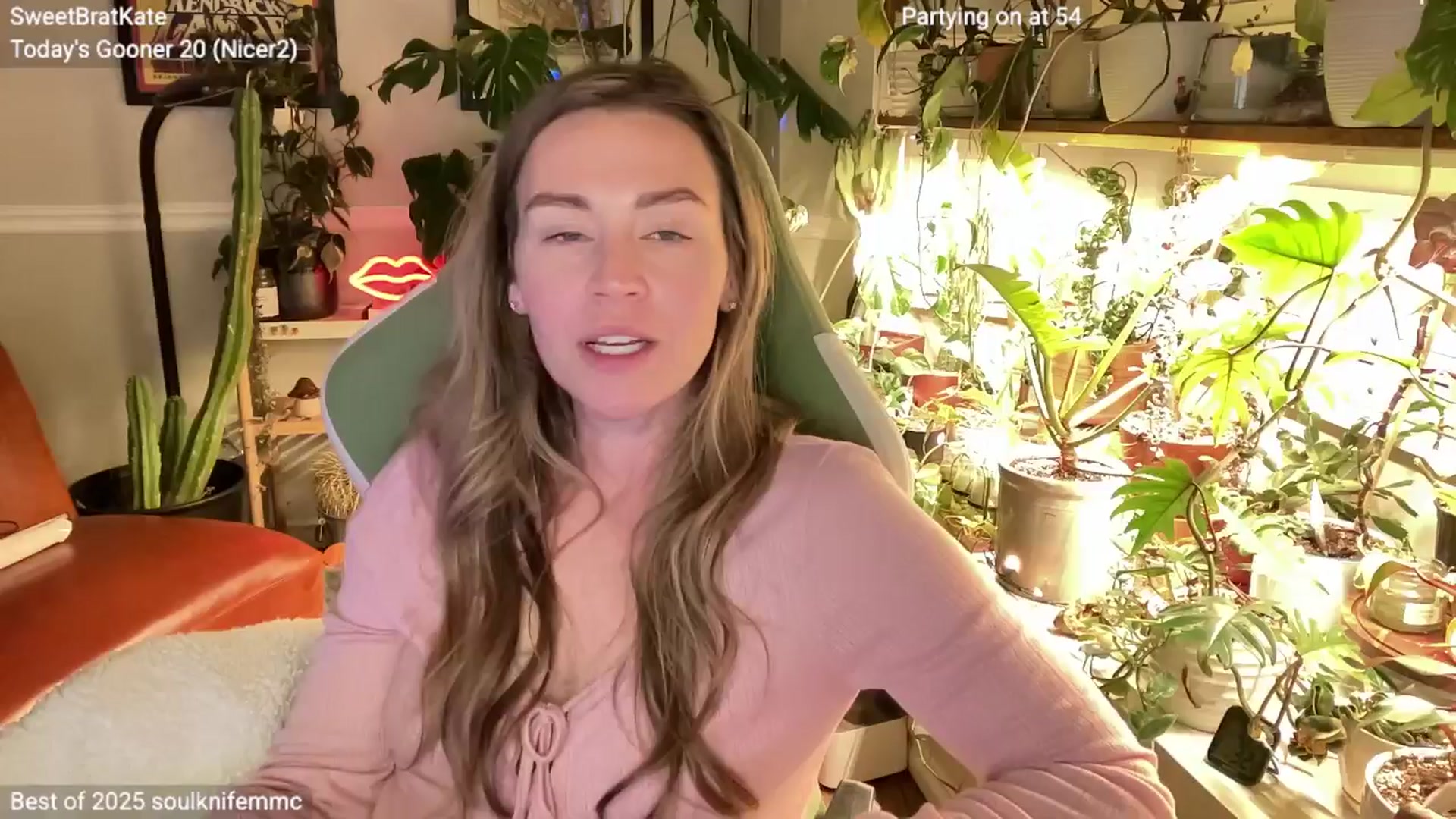 Gallery image thumbnail from SweetbratKate's myfreecams stream on, 01/12/2025, 05:13 image 2 of 20