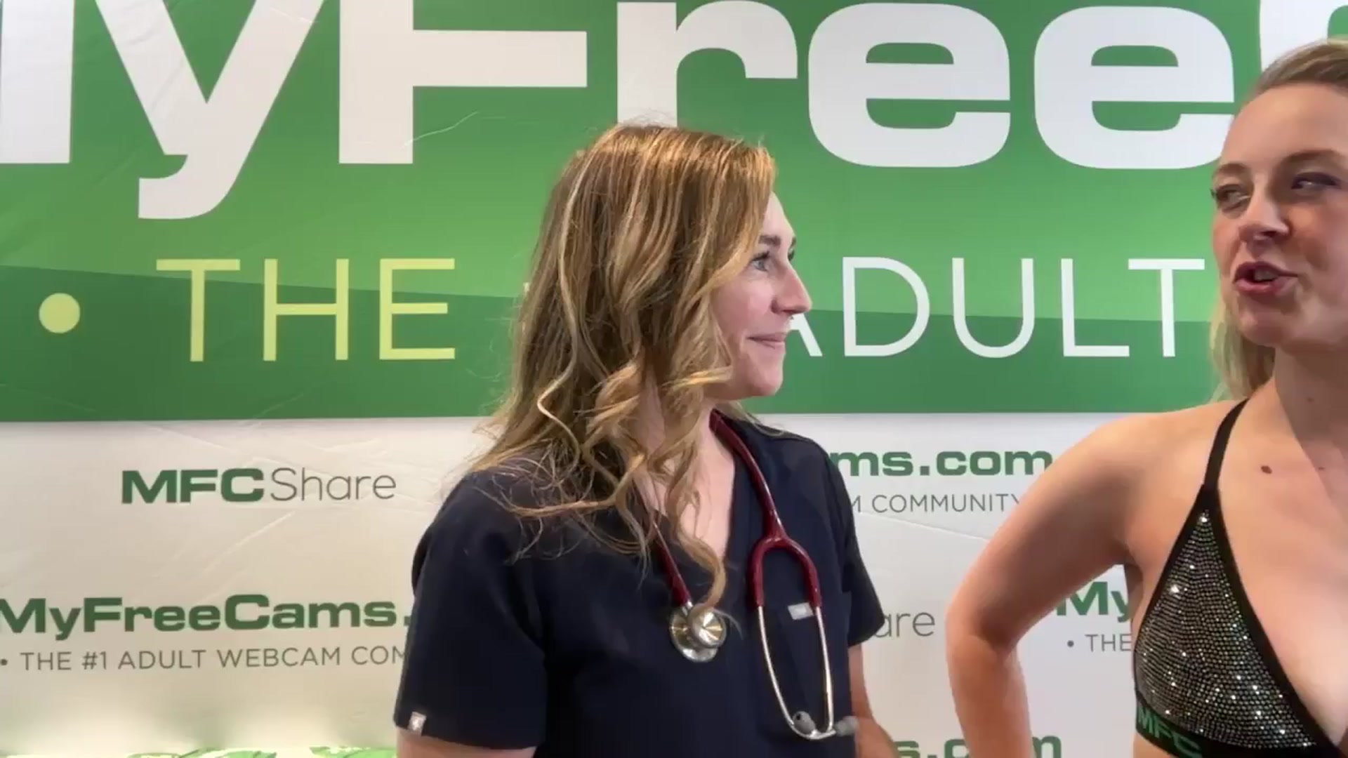 Gallery image thumbnail from SweetbratKate's myfreecams stream on, 01/24/2025, 03:36 image 5 of 20