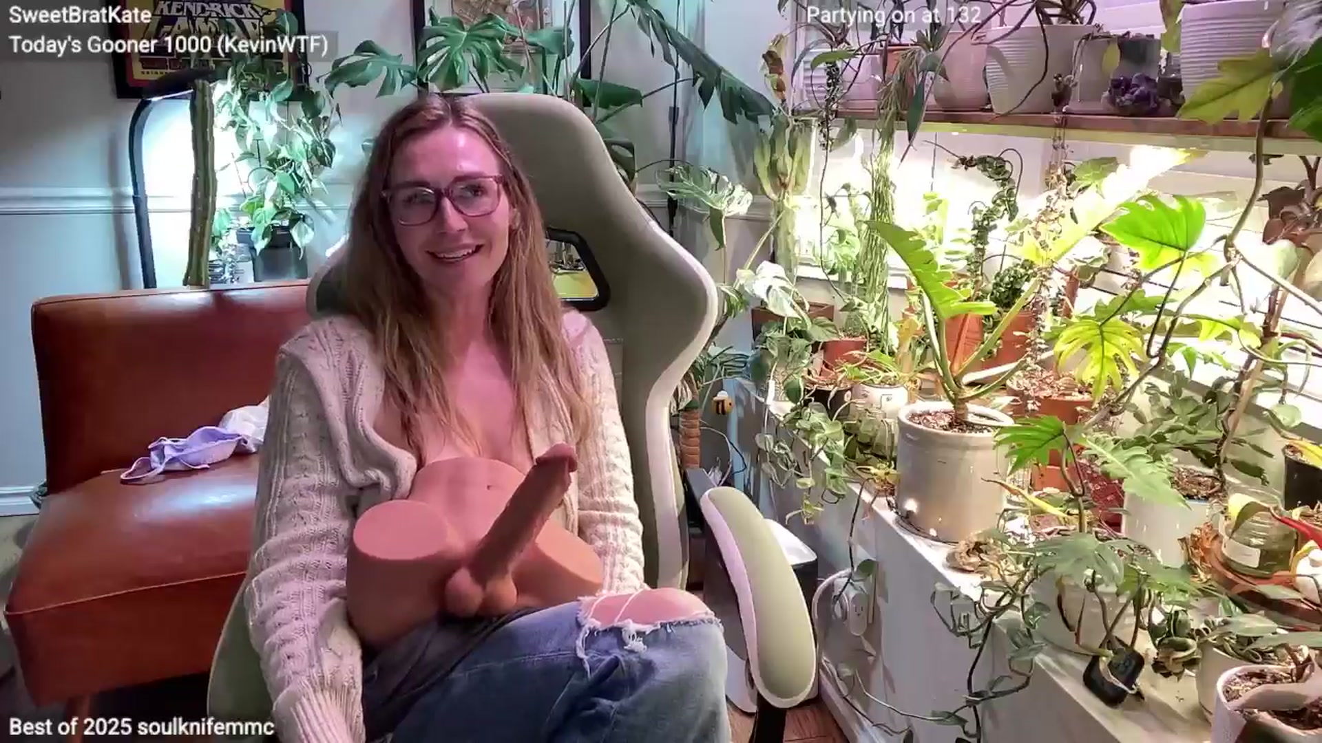 Gallery image thumbnail from SweetbratKate's myfreecams stream on, 01/29/2025, 04:59 image 18 of 20
