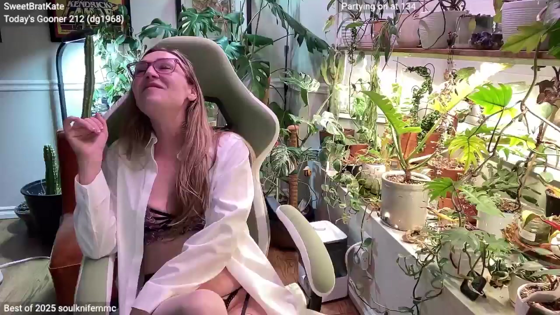 Gallery image thumbnail from SweetbratKate's myfreecams stream on, 01/30/2025, 04:09 image 6 of 20