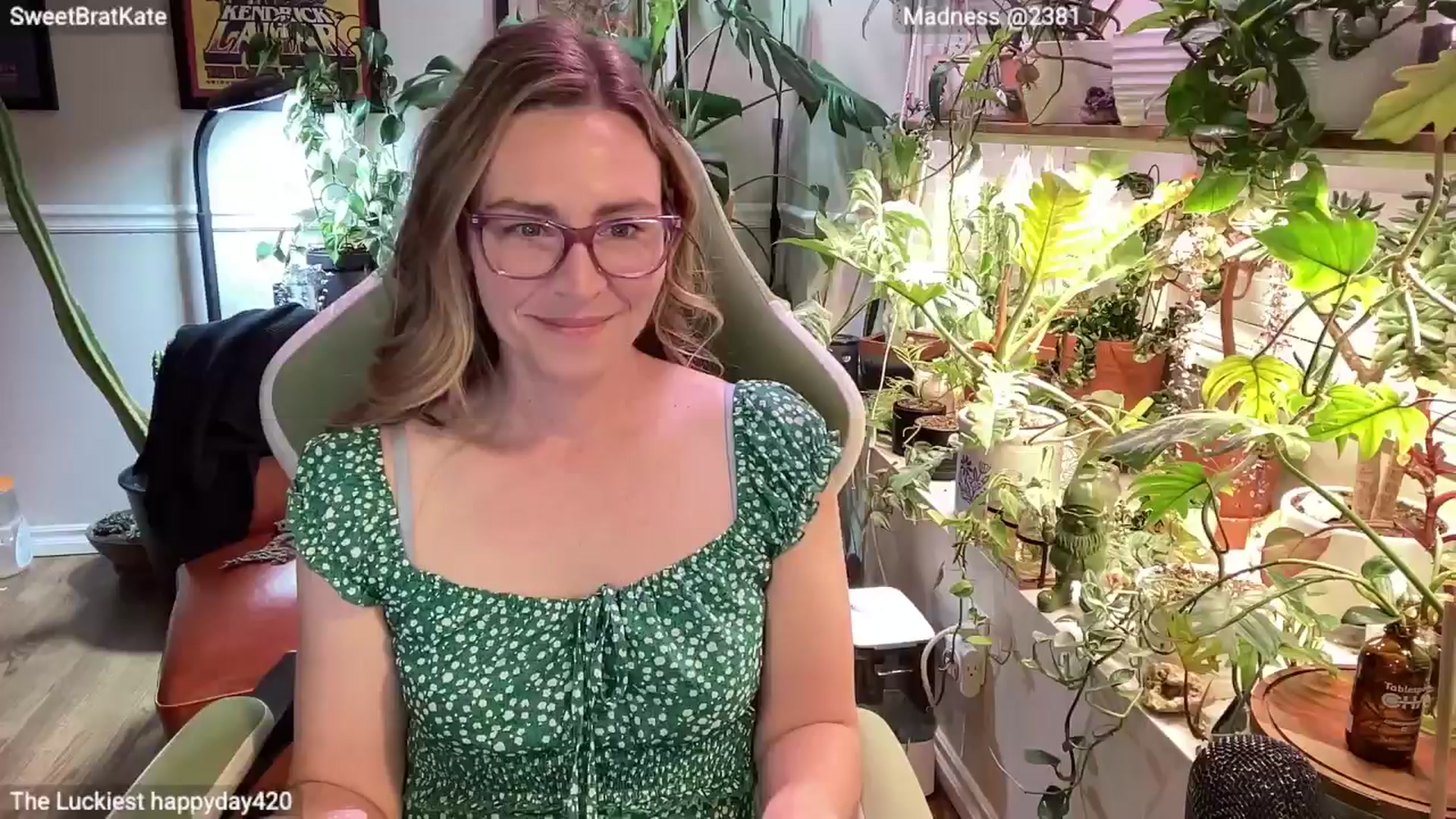 Gallery image thumbnail from SweetbratKate's myfreecams stream on, 03/04/2025, 04:51 image 4 of 20