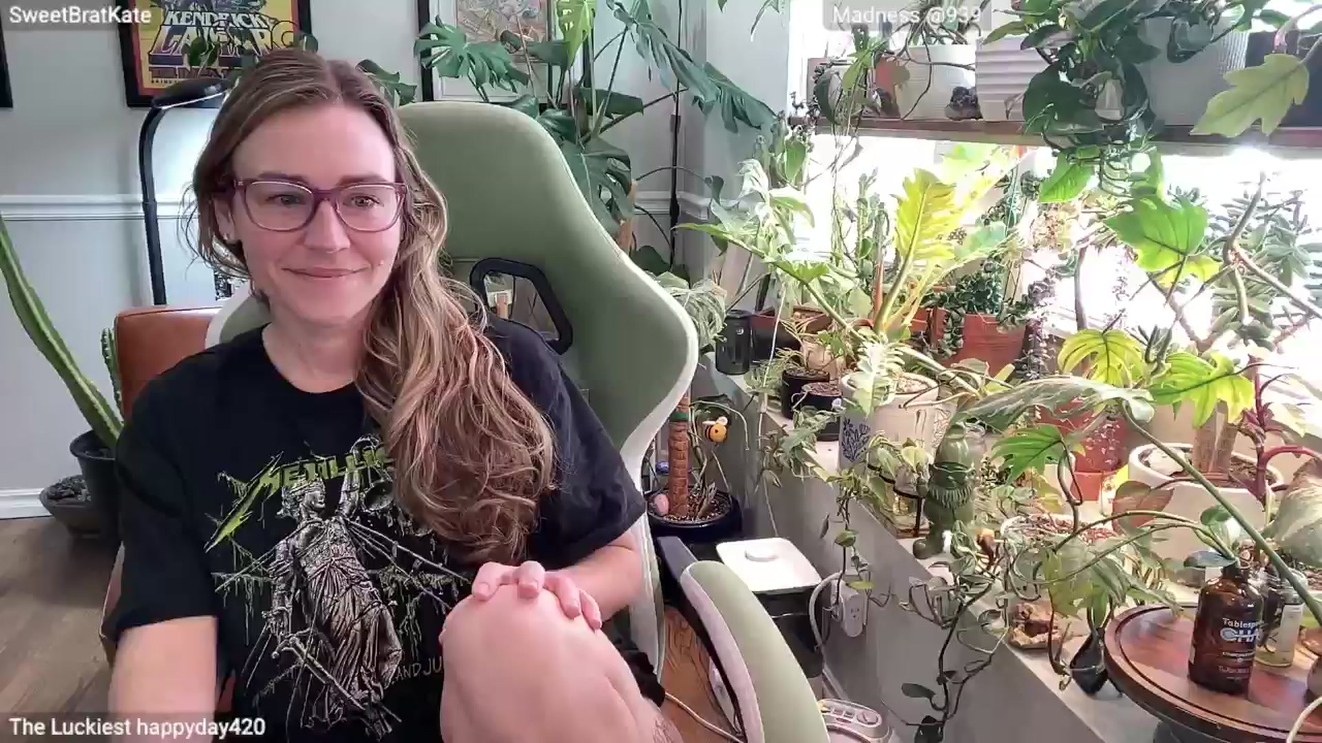 Gallery image thumbnail from SweetbratKate's myfreecams stream on, 03/04/2025, 19:46 image 1 of 20