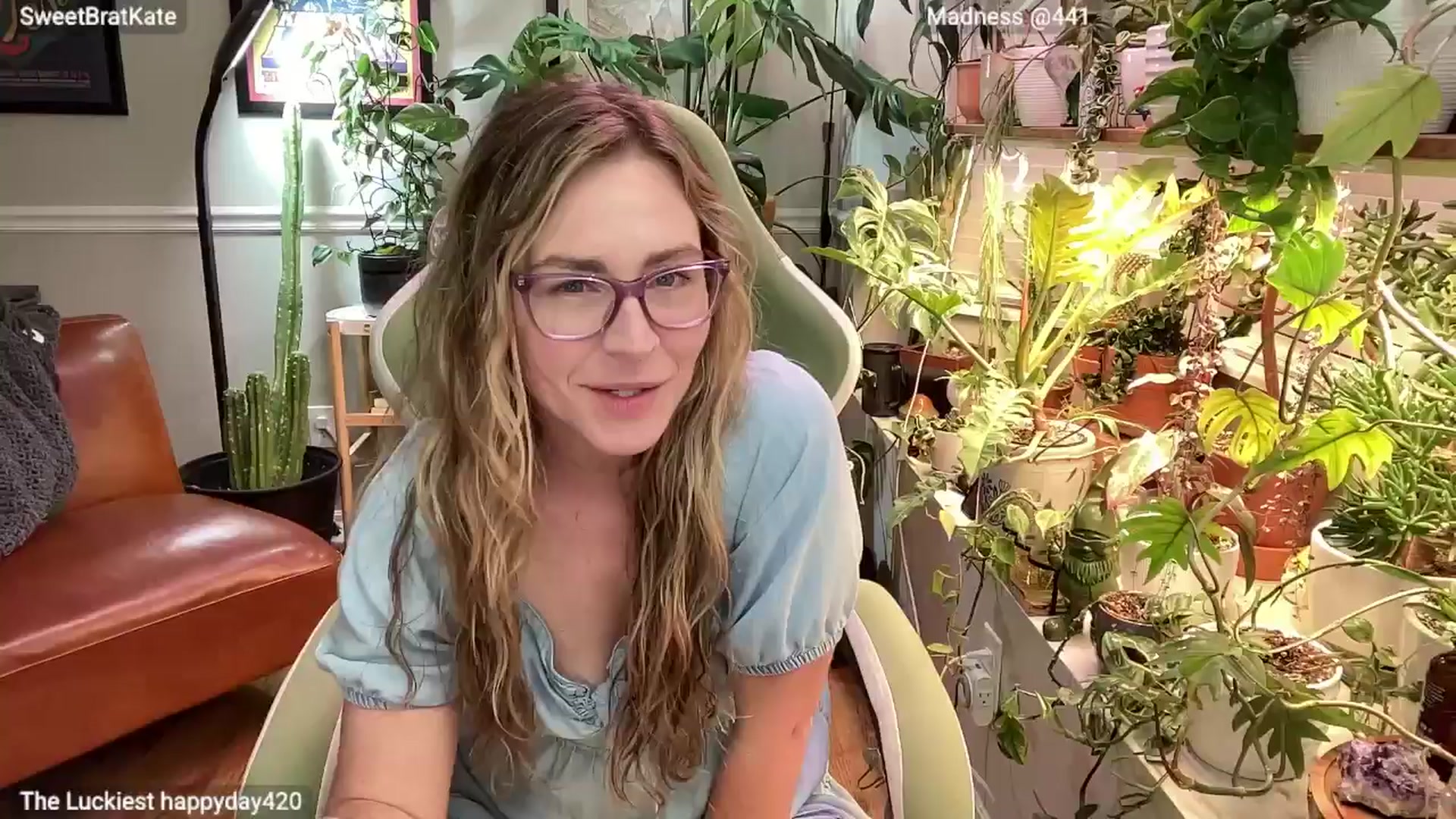 Gallery image thumbnail from SweetbratKate's myfreecams stream on, 03/09/2025, 04:13 image 11 of 20