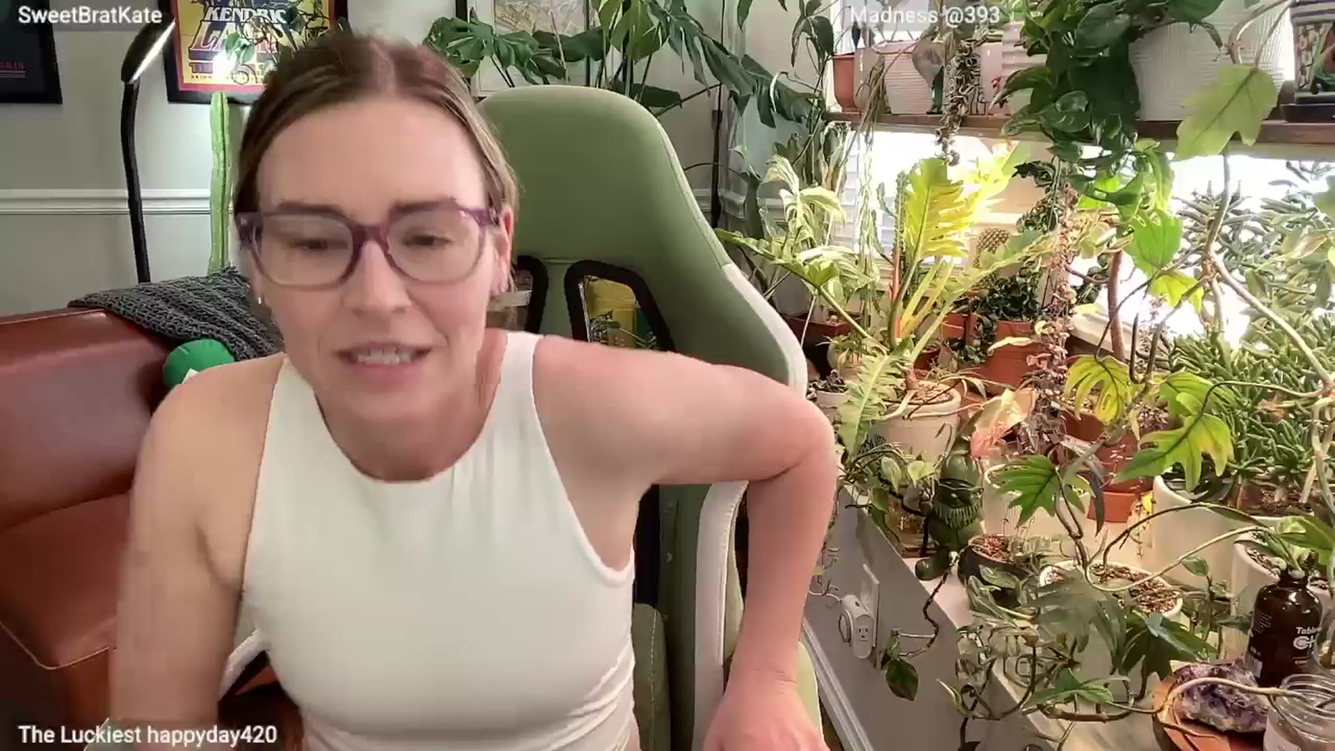 Gallery image thumbnail from SweetbratKate's myfreecams stream on, 03/10/2025, 21:20 image 11 of 20