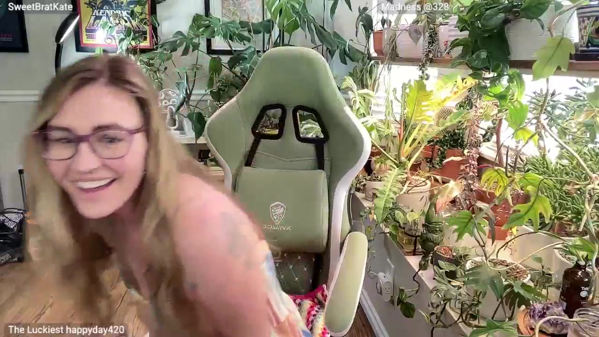 Gallery image thumbnail from SweetbratKate's myfreecams stream on, 03/11/2025, 21:10 image 20 of 20