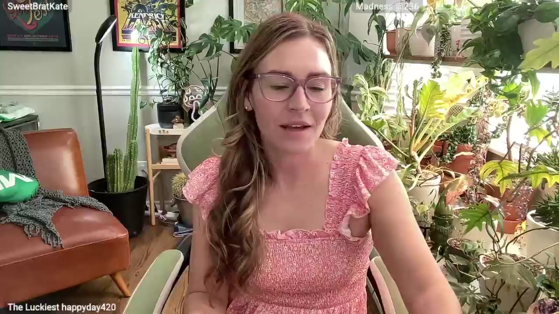 Gallery image thumbnail from SweetbratKate's myfreecams stream on, 03/13/2025, 17:18 image 12 of 20